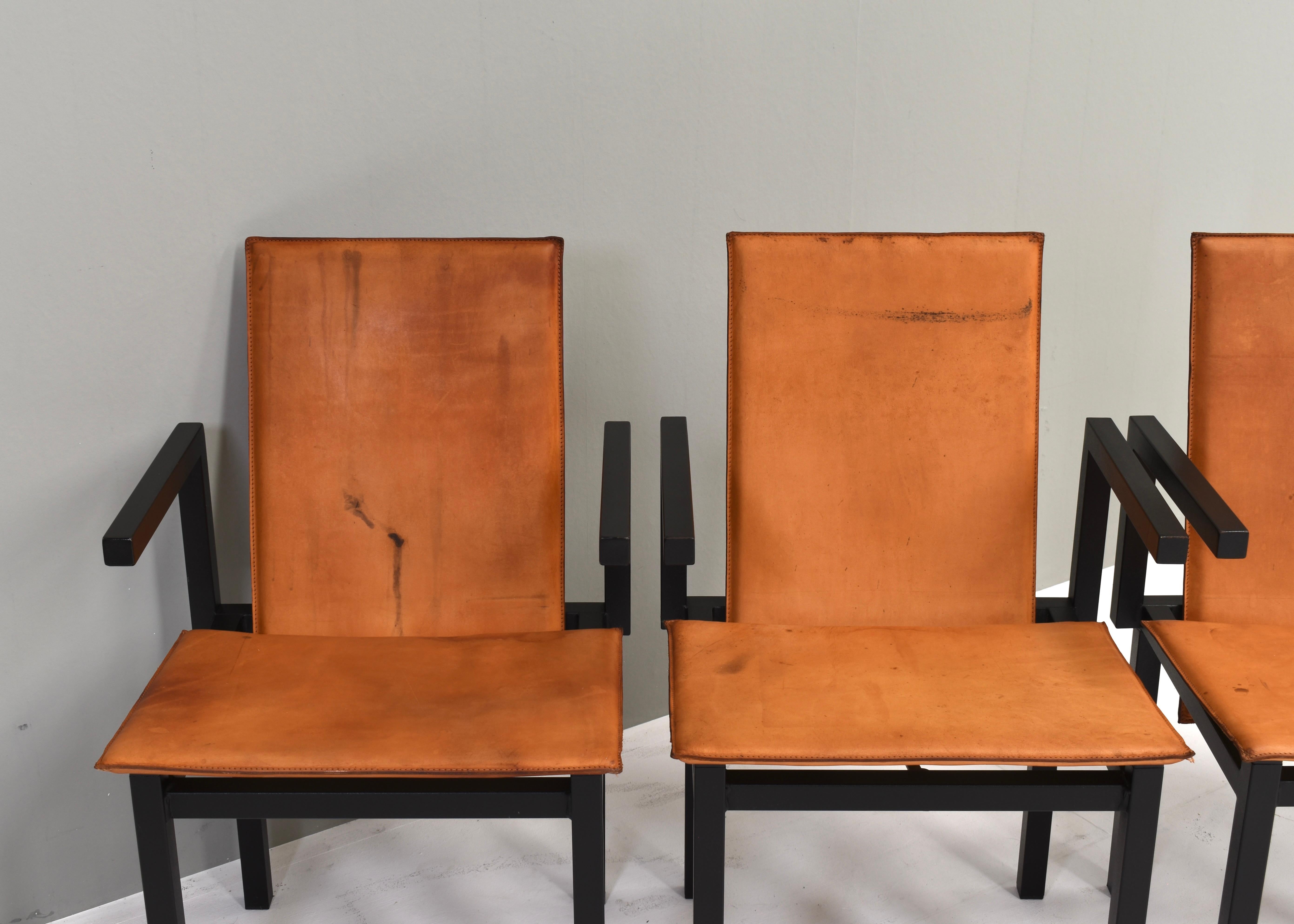 Unique one of a kind set of six dining chairs in tan cognac leather, circa 1970 For Sale 11