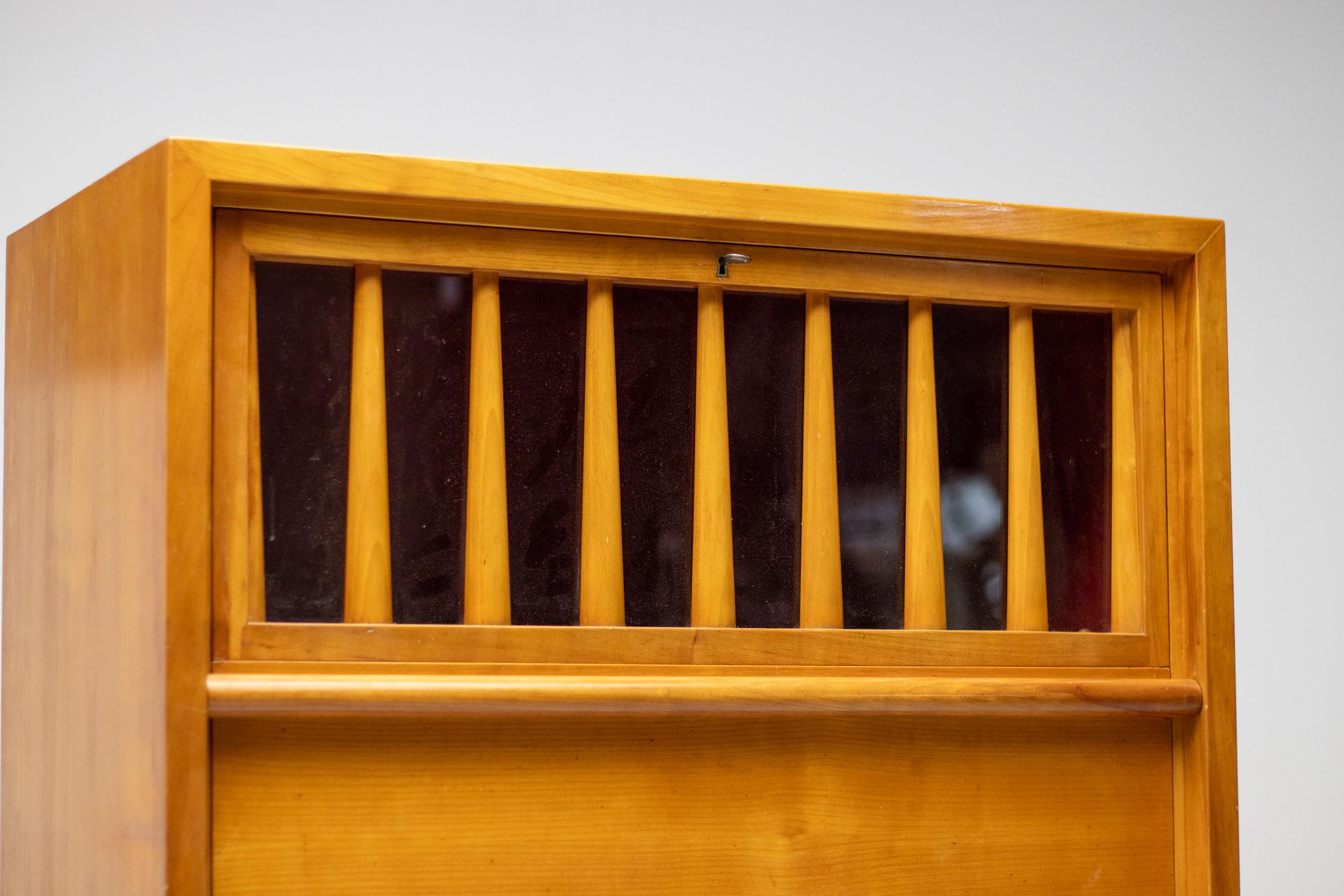 Unico esemplare unico di AT&T. Gabinetto della Segreteria Robsjohn-Gibbings di 't Woonhuys, 1955 in vendita 3