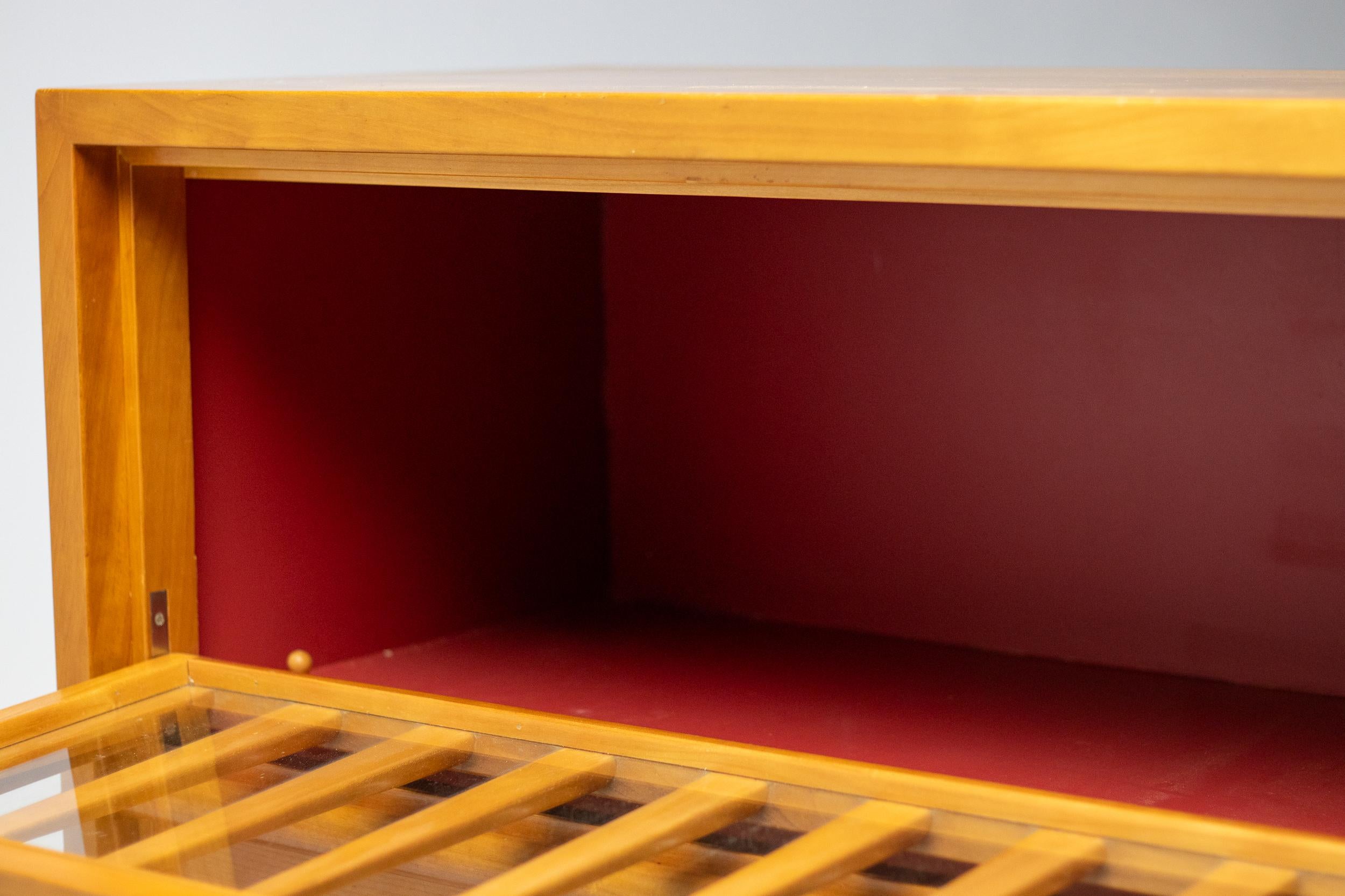 Unico esemplare unico di AT&T. Gabinetto della Segreteria Robsjohn-Gibbings di 't Woonhuys, 1955 in vendita 8