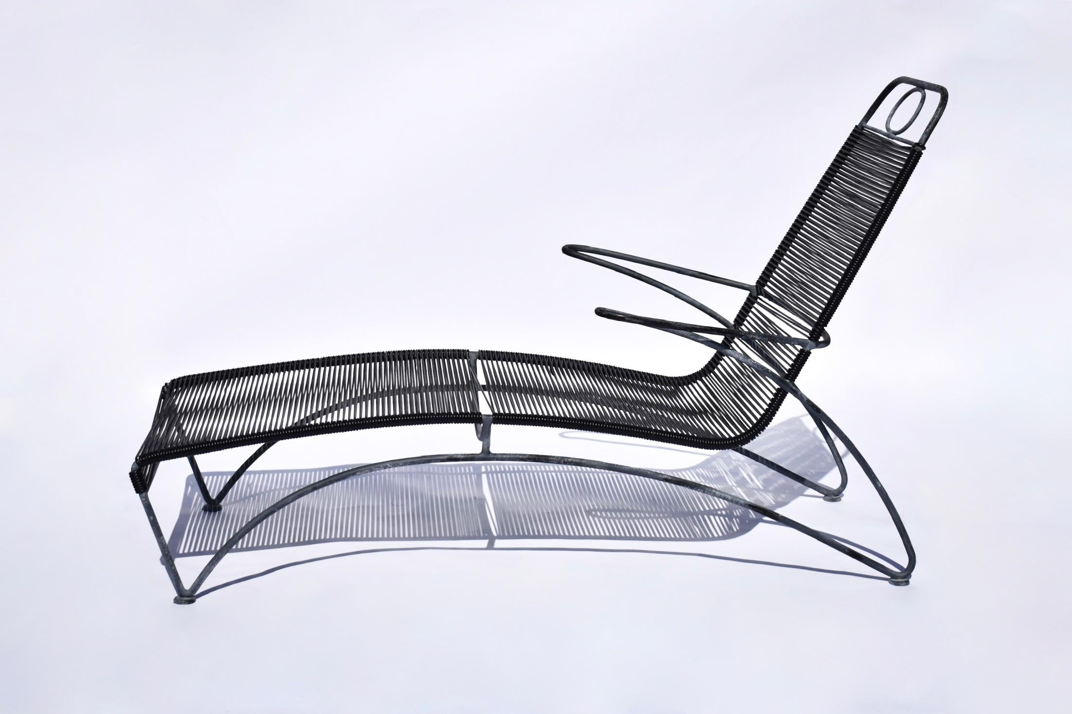Custom, high quality, and sturdy outdoor chaises longues, commissioned by a private collector and made in the USA in 1989. The tubular steel frames retain their original powder coat finish, and they have a very nice patina that resembles a