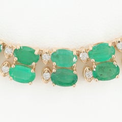 Unique Oval Cut Natural Emerald Diamonds Gold Necklace, 18K Gold