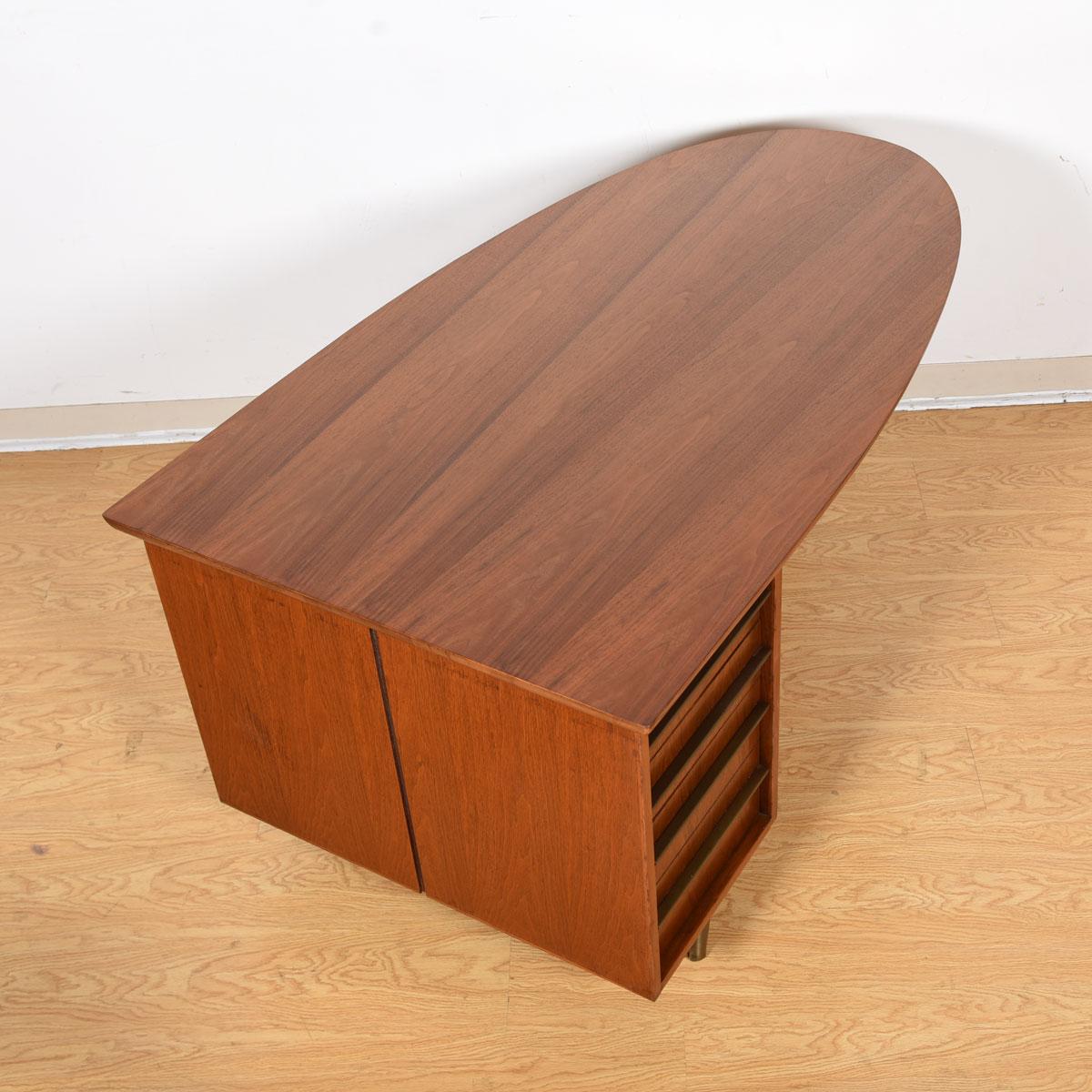 Unique Ovoid Walnut Desk with 3 Drawers In Excellent Condition For Sale In Kensington, MD