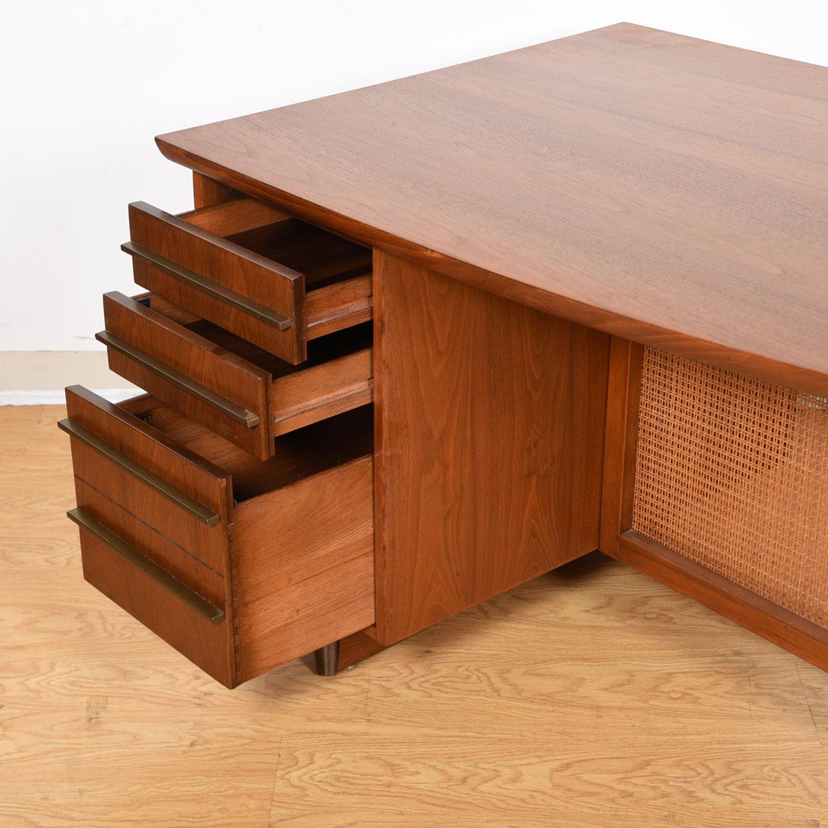 20th Century Unique Ovoid Walnut Desk with 3 Drawers For Sale