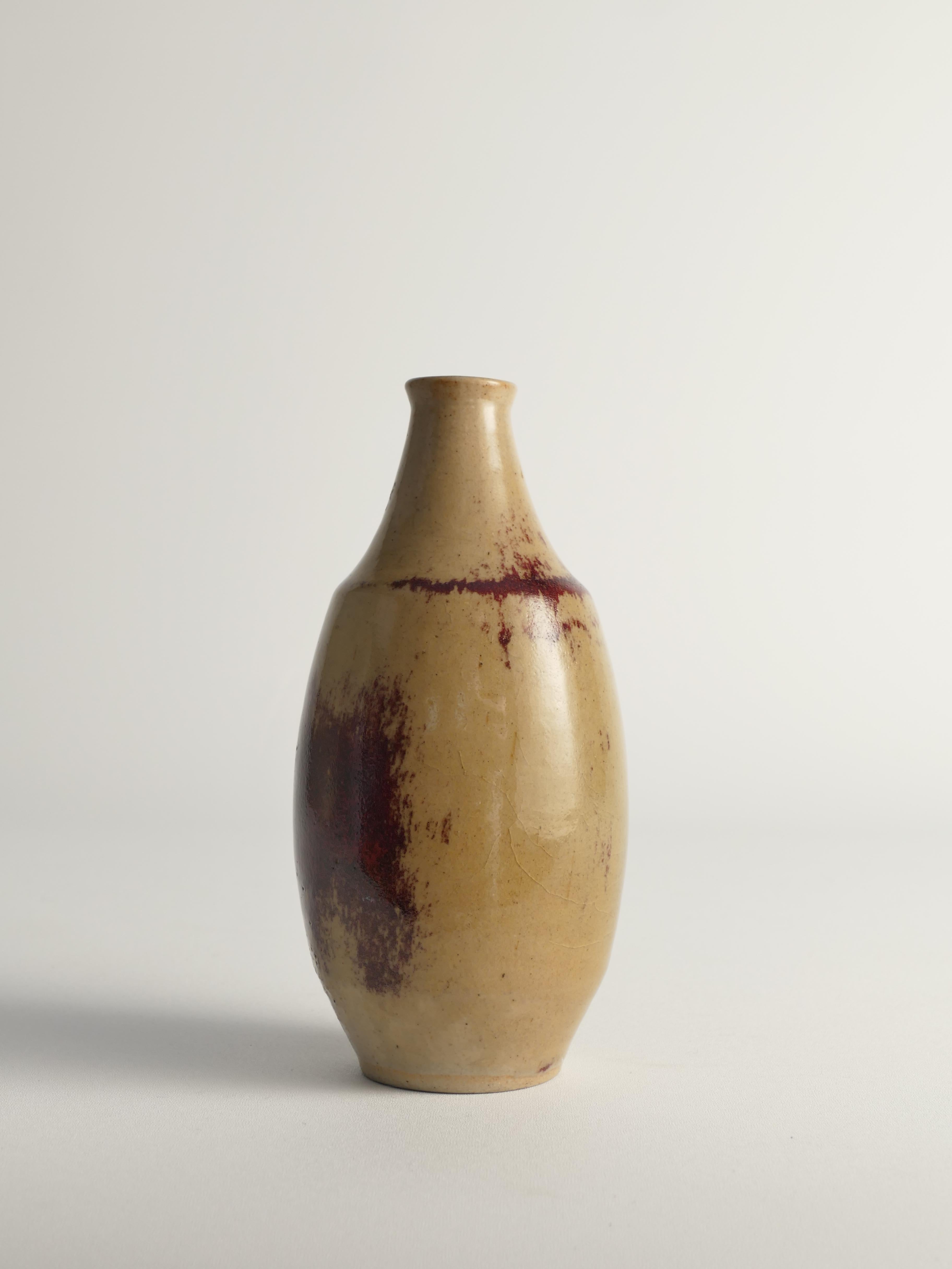 Scandinave moderne Unique Oxblood Glazed Stoneware Pieces, By Henning Nilsson, Set of 3 (Pièces uniques en grès émaillé sang de boeuf, par Henning Nilsson) en vente