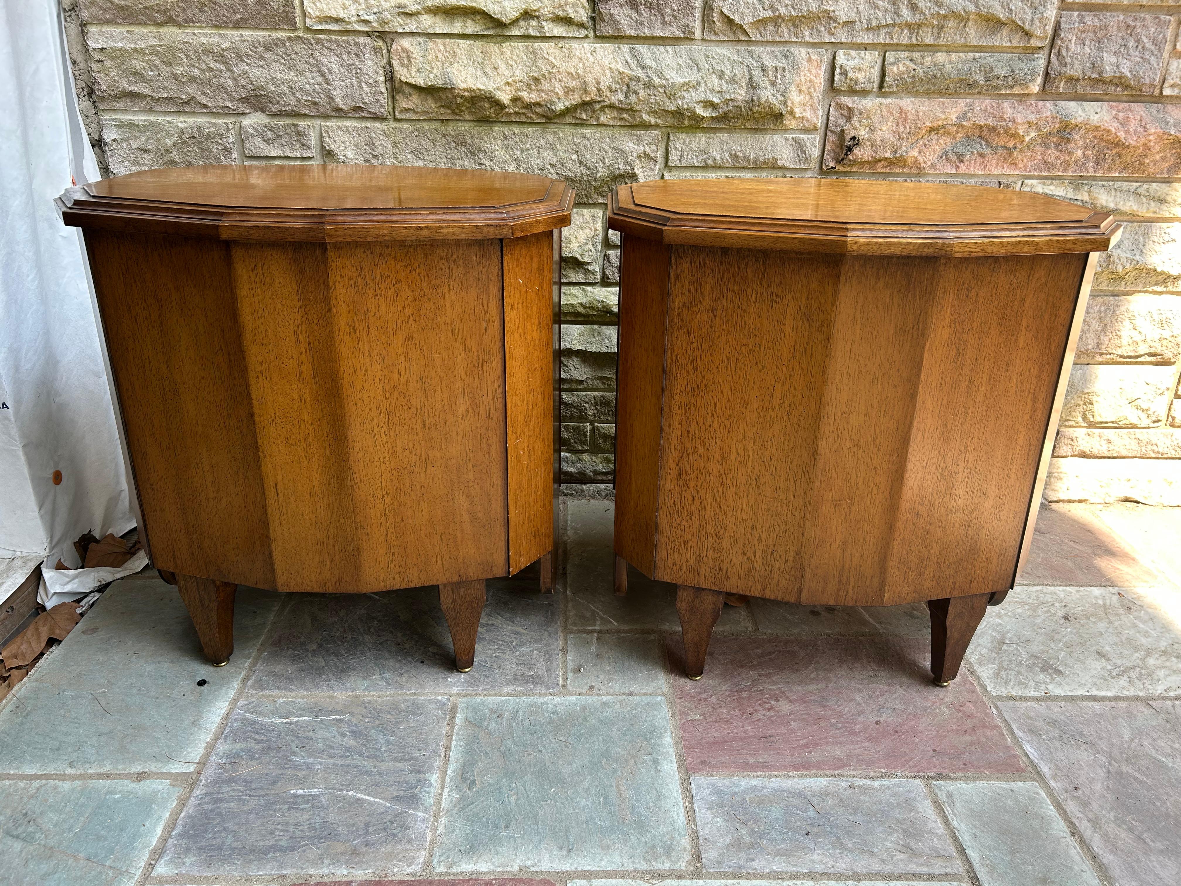 Unique Pair Daniel Jones inc. Walnut Spanish Revival Night Stand End Table For Sale 12