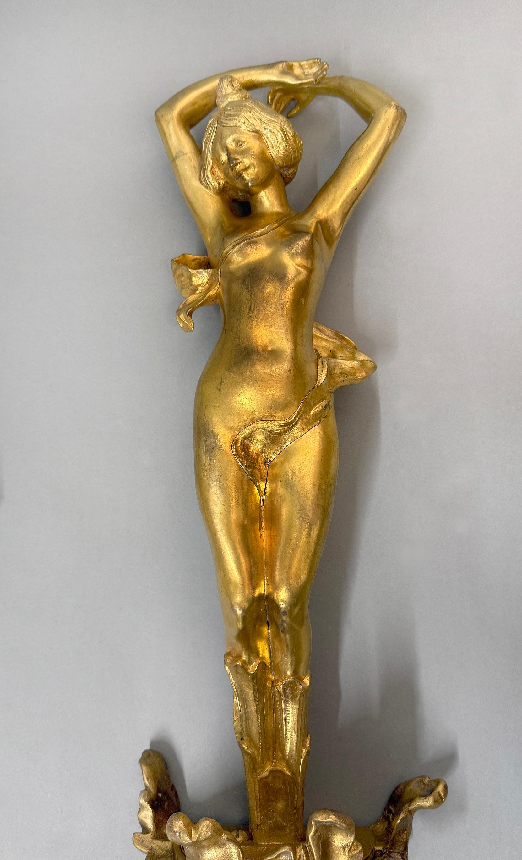 Unique Pair  Early 20th Century Art Nouveau Gilt Bronze Hanging Wall Sculptures In Good Condition For Sale In Long Island City, NY