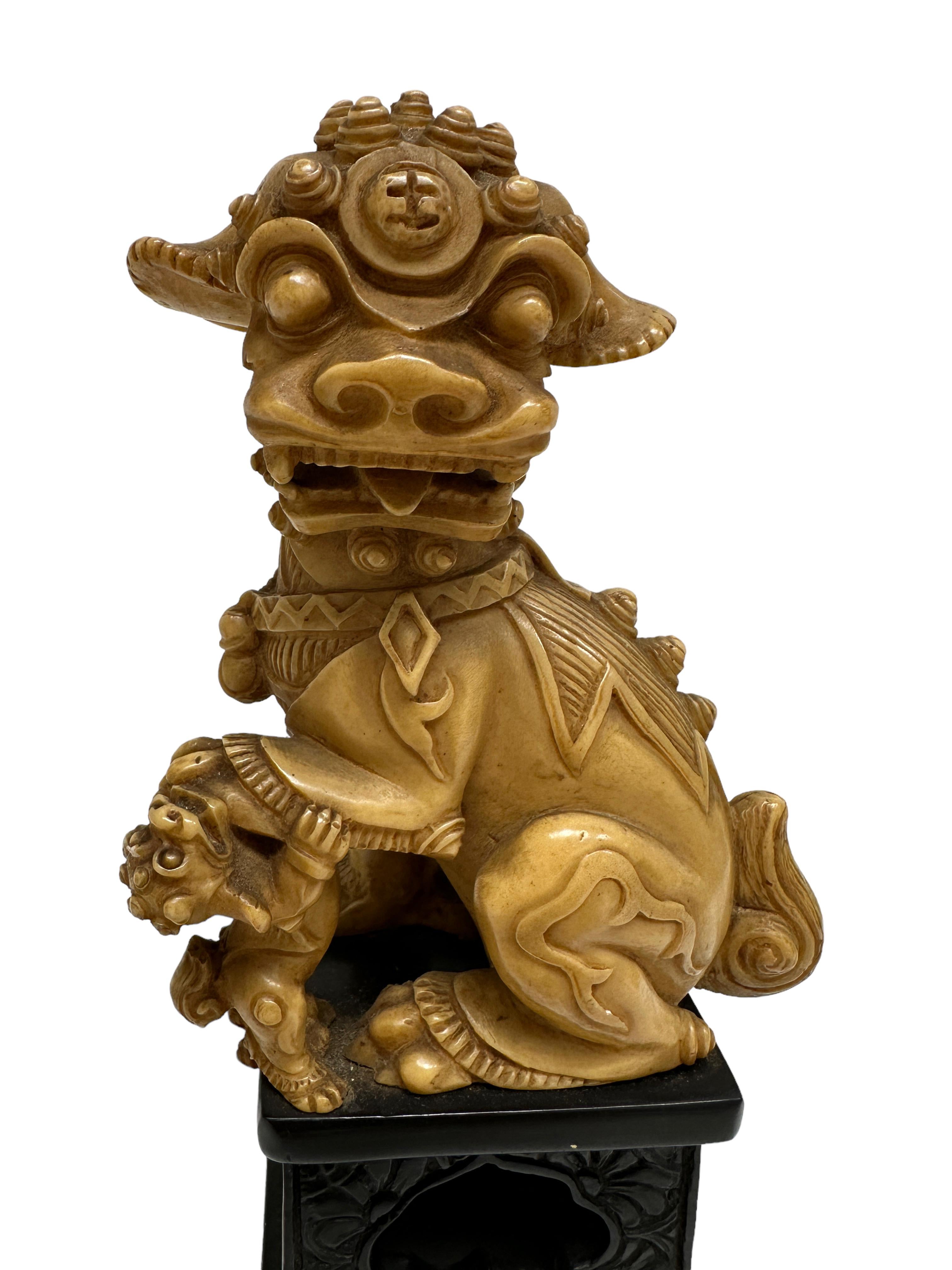 Unique Pair of Decorative Foo Dogs Temple Lion Bookends Sculptures For Sale 2