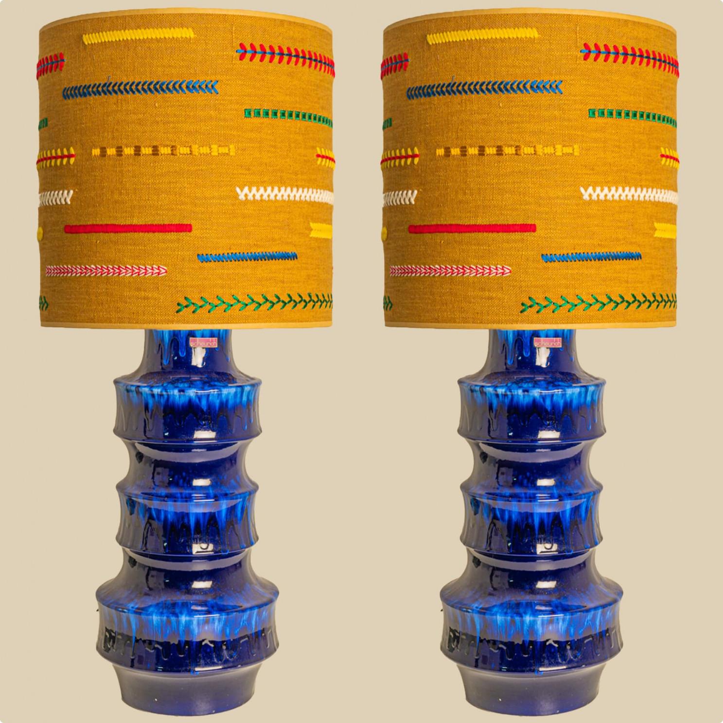 A rare pair of 2 ceramic table lamps by Scheurich Ceramics, Germany 1970s. Sculptural piece, made of handmade ceramic with a new custom made matching lamp shade by René Houben.

The lamp is in perfect vintage condition. The lamp is offered with new