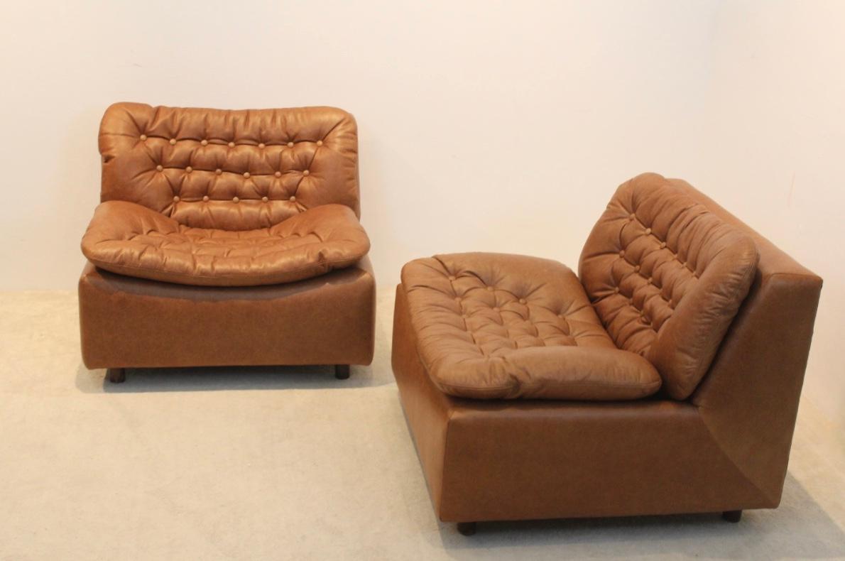 Mid-Century Modern Unique Pair of Leolux Model 691 Lounge Chairs in Cognac Leather