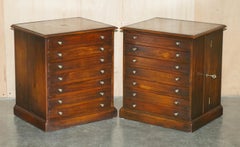 UNIQUE PAIR OF LOCKABLE THEODORE ALEXANDER NIGHTSTAND COLLECTORS DRAWERS TABLEs