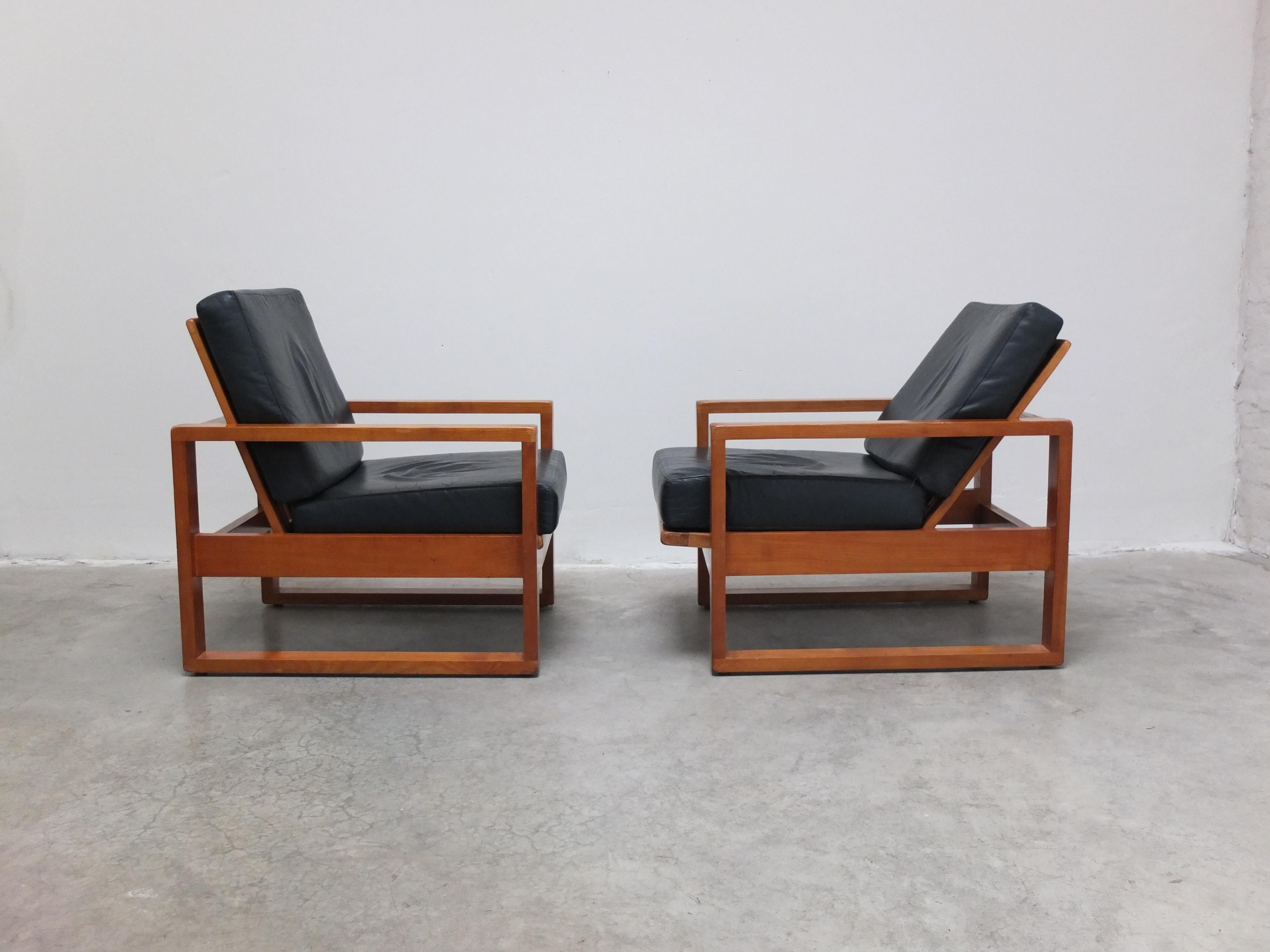 Unique Pair of Modernist Lounge Chairs by Van Den Berghe-Pauvers, 1960s For Sale 7