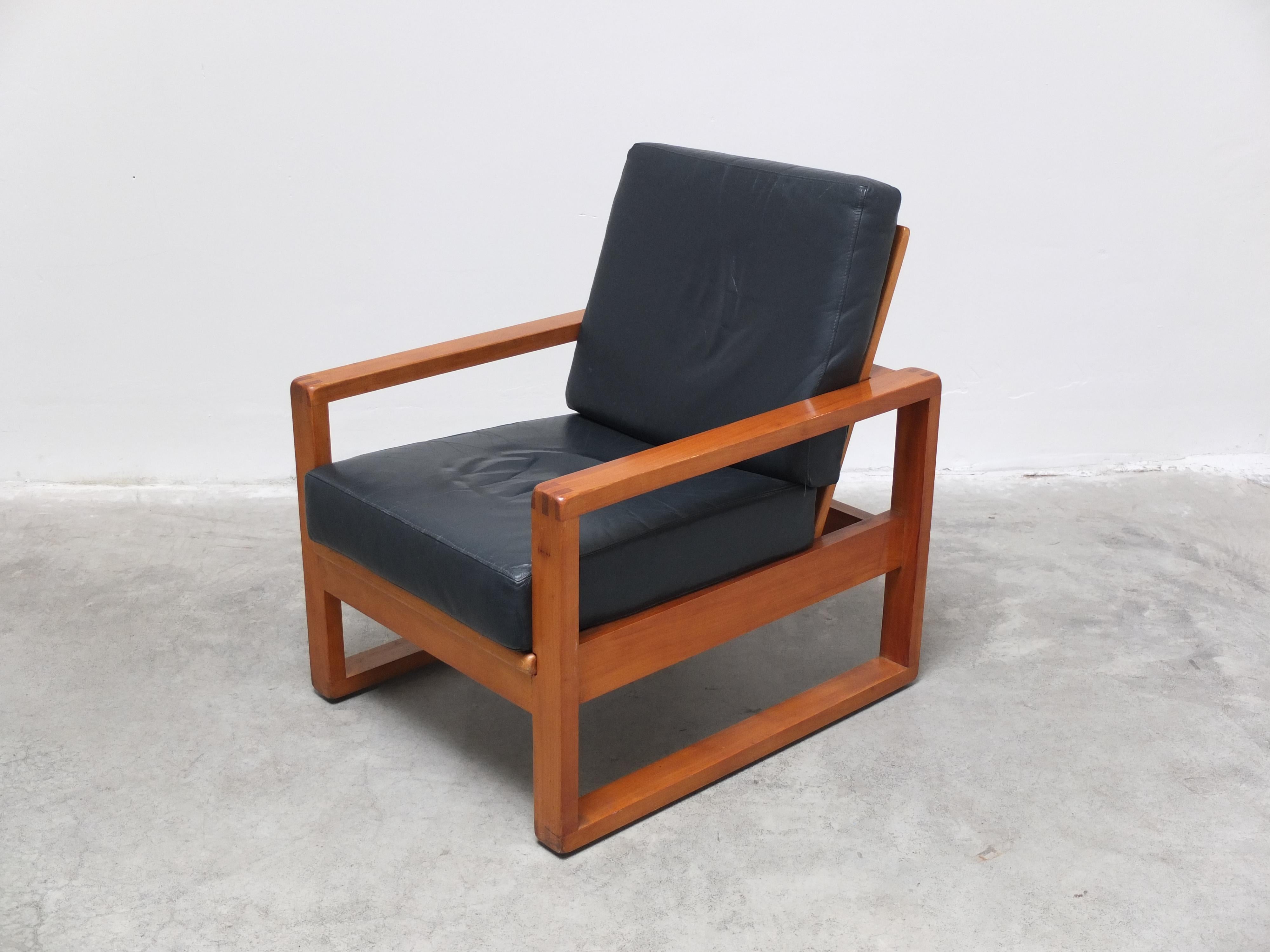 Unique Pair of Modernist Lounge Chairs by Van Den Berghe-Pauvers, 1960s For Sale 10