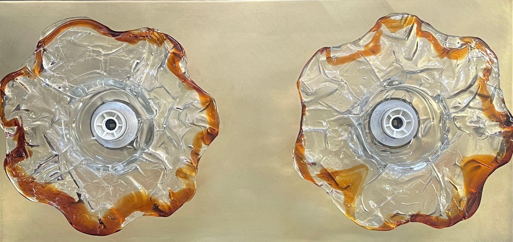 italien Paire unique d'appliques à fleurs en verre de Murano, Design/One, Italie, années 1970. en vente