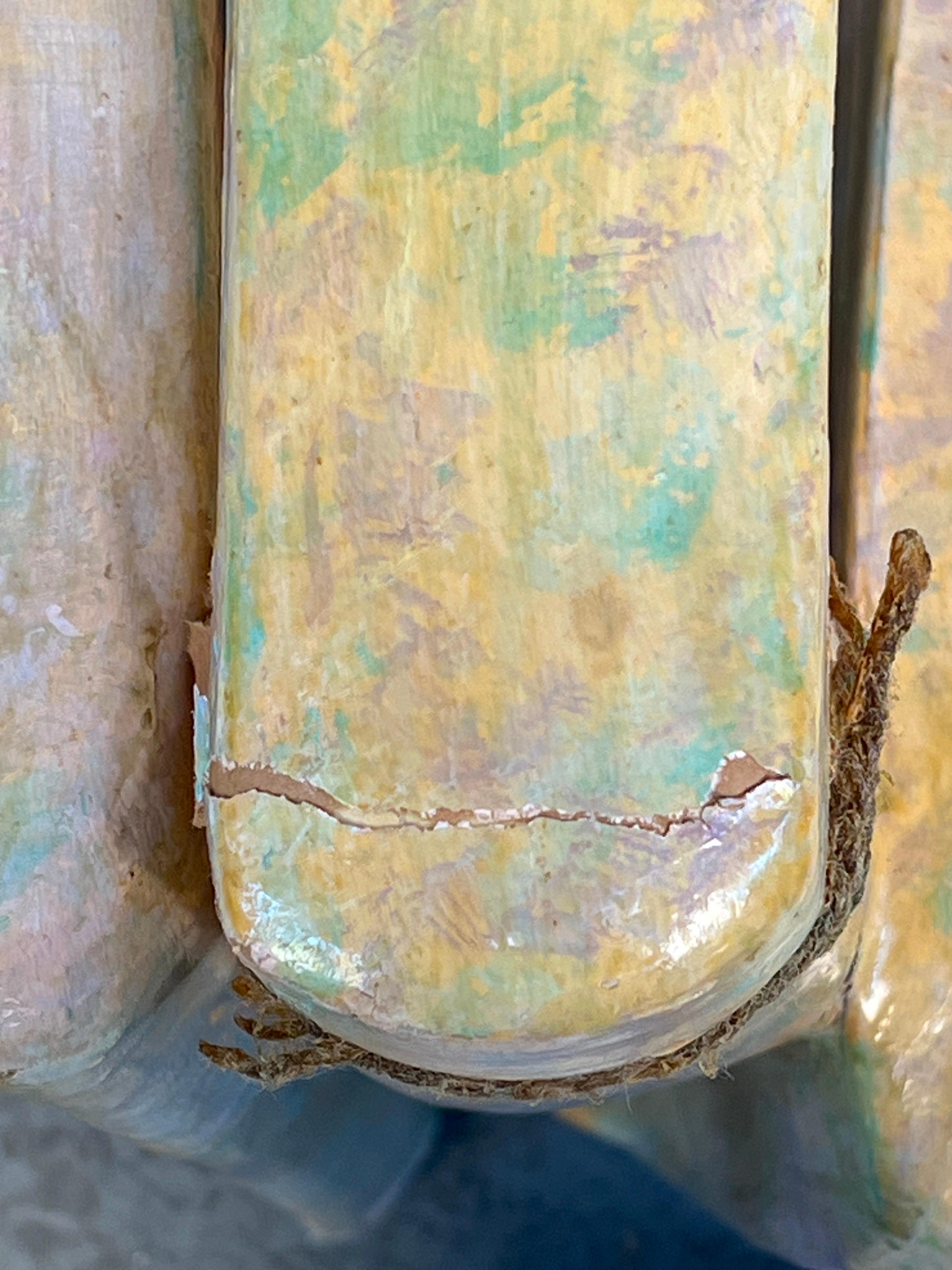 Einzigartiges Paar Pappmaché-Stühle im Angebot 3