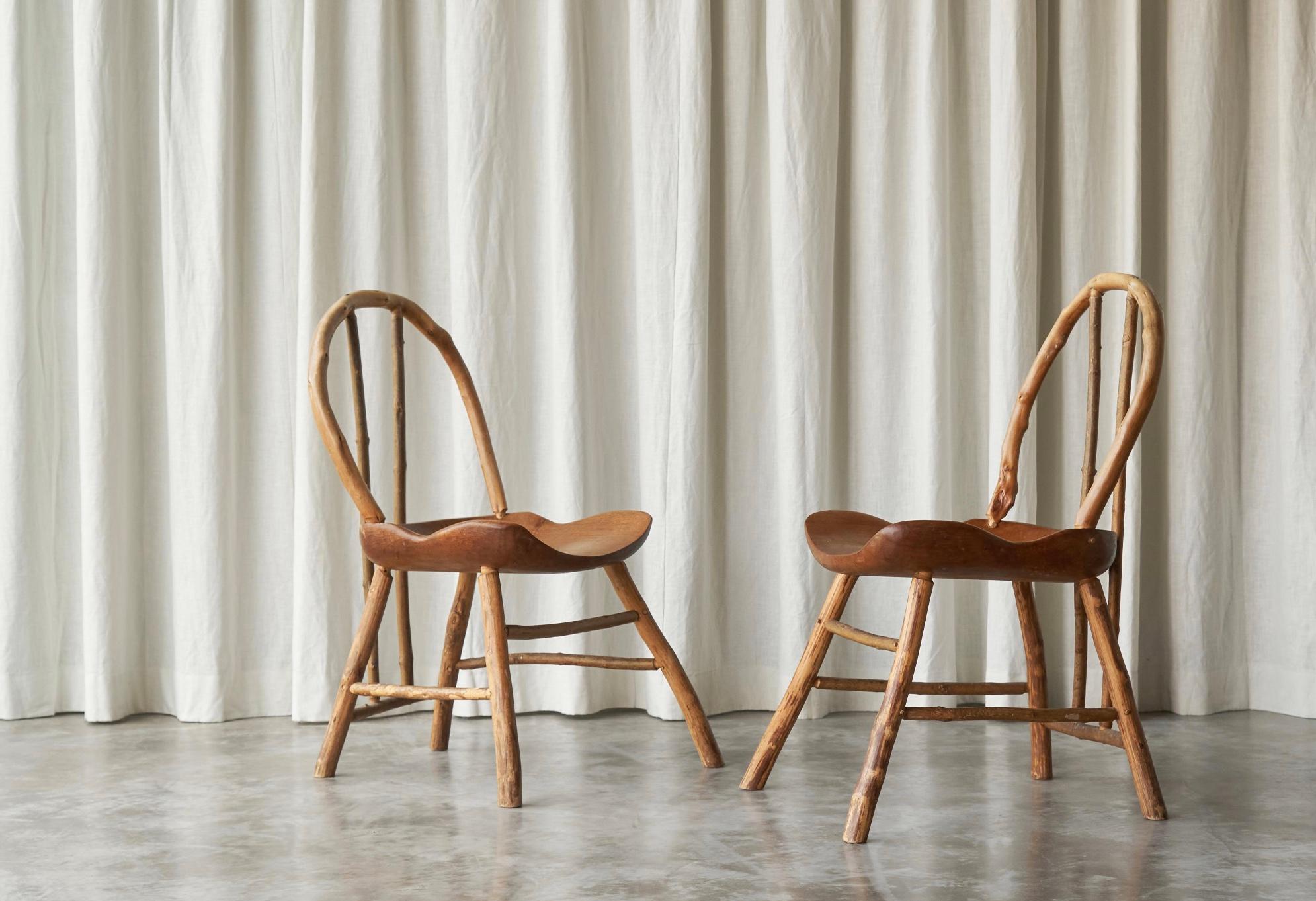 Paire unique de chaises d'appoint Bathsheba en chêne et hazel de Richard Lee, Royaume-Uni 1994 en vente 9