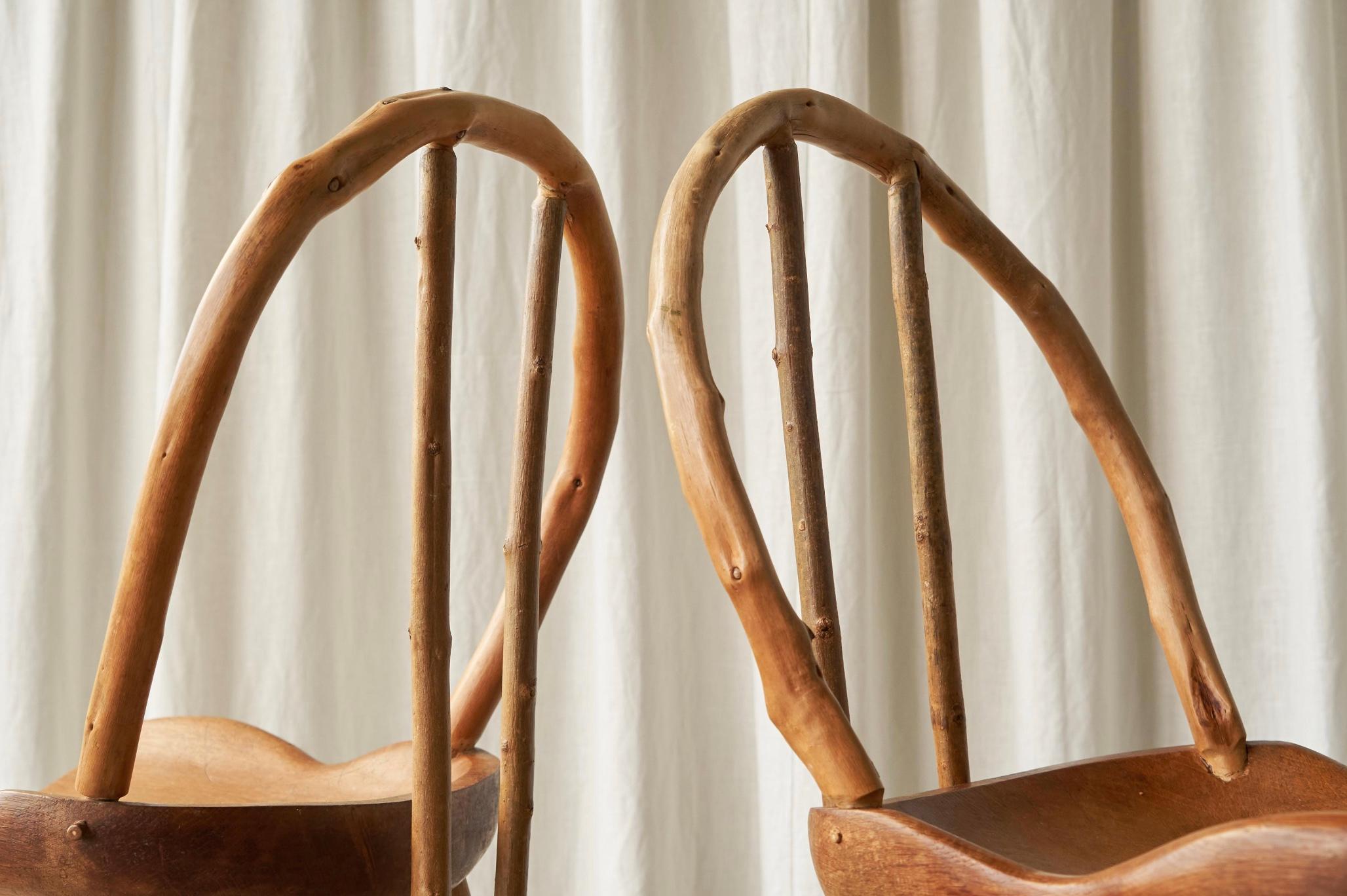 Bois Paire unique de chaises d'appoint Bathsheba en chêne et hazel de Richard Lee, Royaume-Uni 1994 en vente