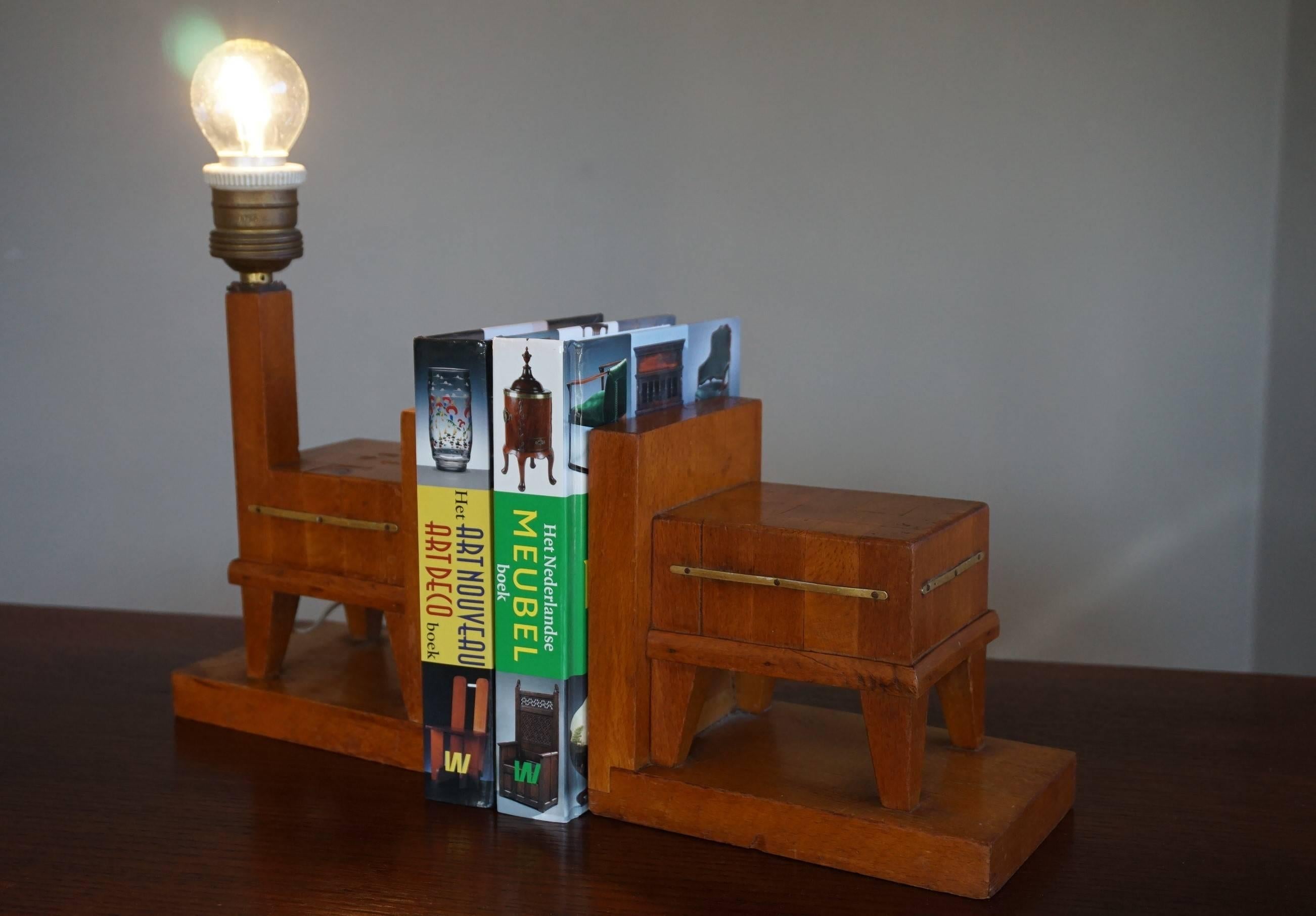 Coolest ever pair of bookends for butchers.

These Art Deco bookends from the 1920s can almost only have been made for, or commissioned by a butcher(s family). With the individual wooden parts glued together in a vertical position these coolest of