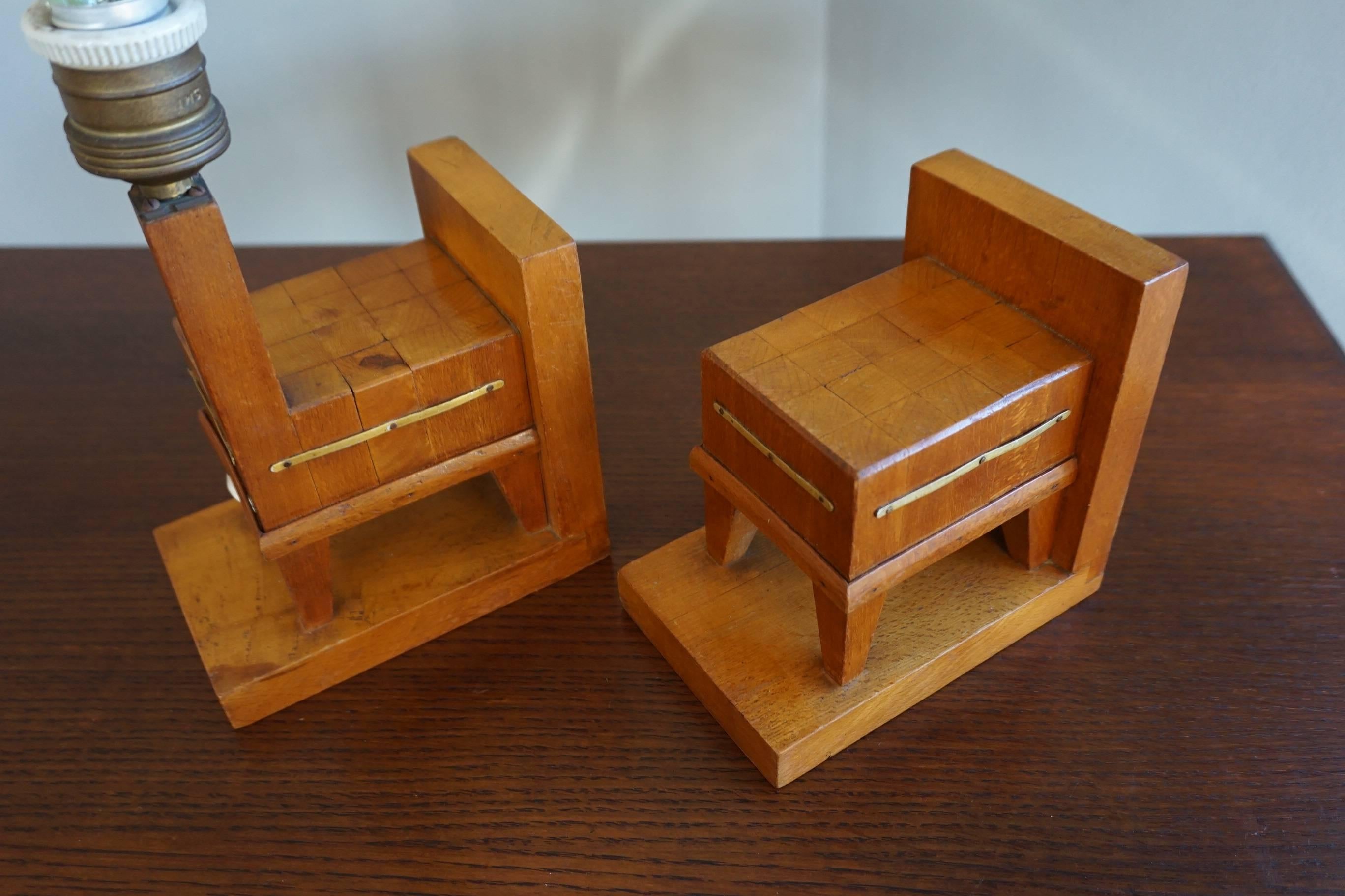 Pair of Wooden Art Deco Butcher Block Bookends with Integrated Table Light For Sale 1