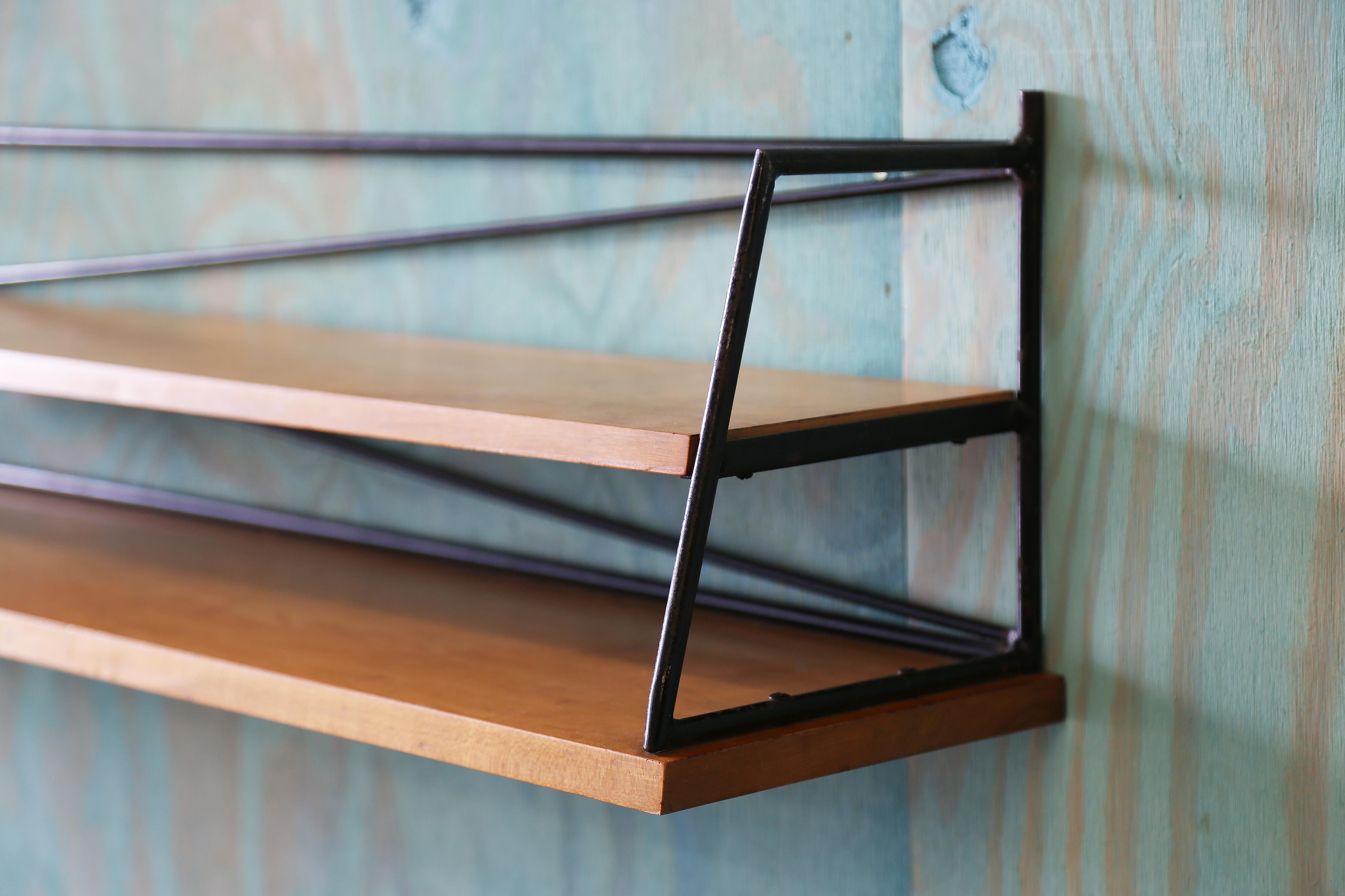American Unique Paul McCobb Black Wrought Iron and Maple Floating Shelf, c. 1950s For Sale
