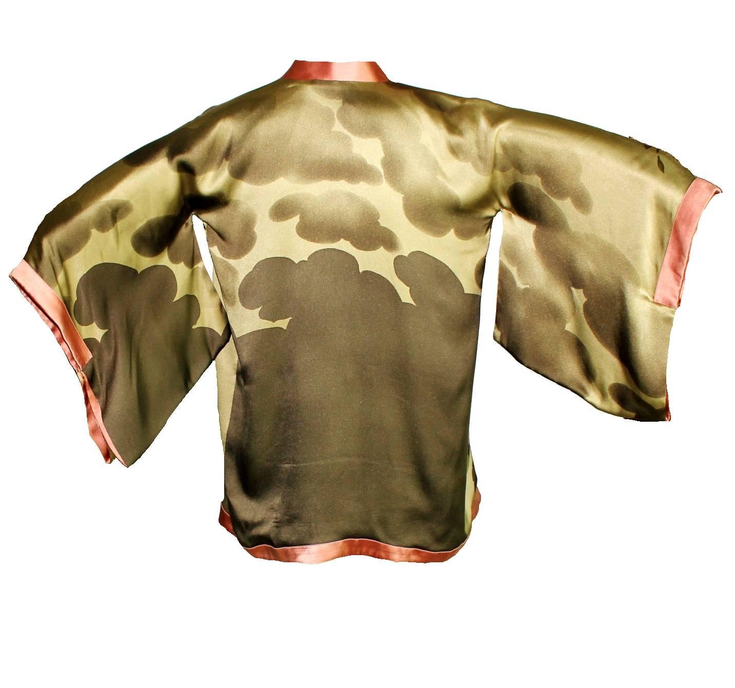 Beige Unique Piece! Collector's Gucci Tom Ford SS 2003 Kimono Silk Printed Jacket 38 For Sale