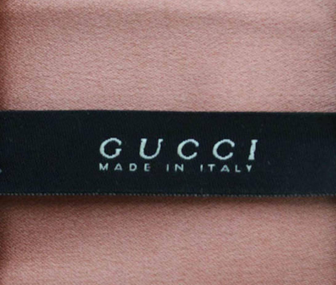 Unique Piece! Collector's Gucci Tom Ford SS 2003 Kimono Silk Printed Jacket 38 In Good Condition For Sale In Switzerland, CH