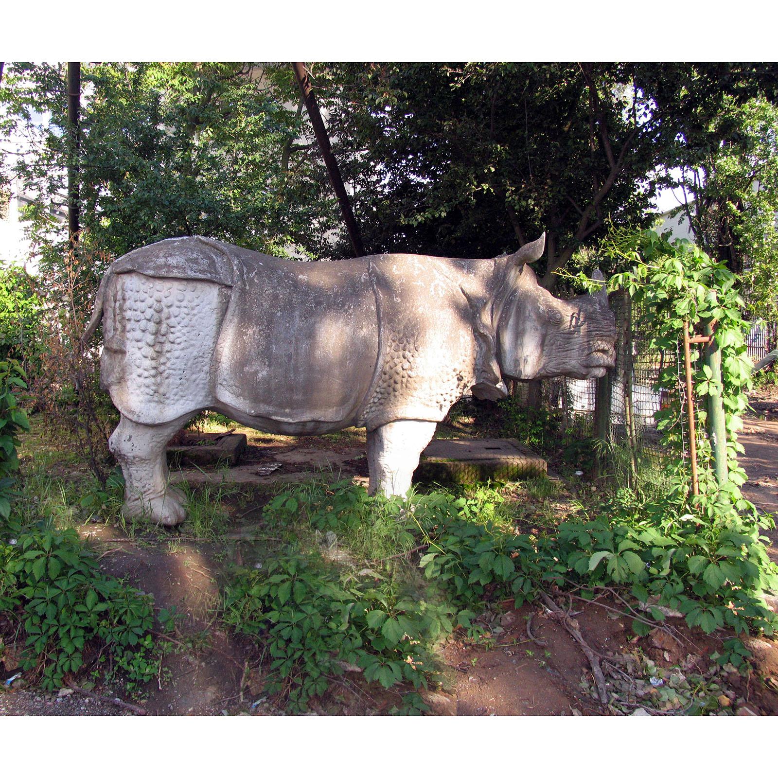 European Unique Piece Huge Garden Sculpture Indian Rhinoceros