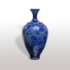 Pieza única Jarrón de cerámica Isak Isaksson Esmalte azul cristalino