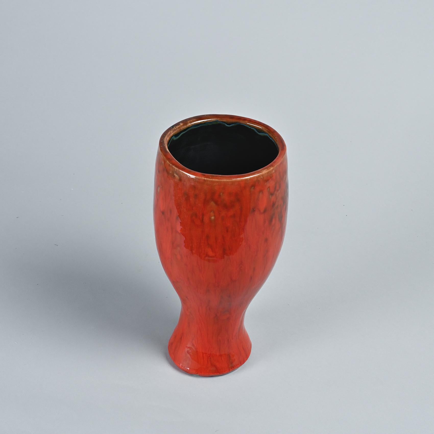 Unique Piece: Large Vase by Robert and Jean Cloutier, circa 1955 For Sale 3