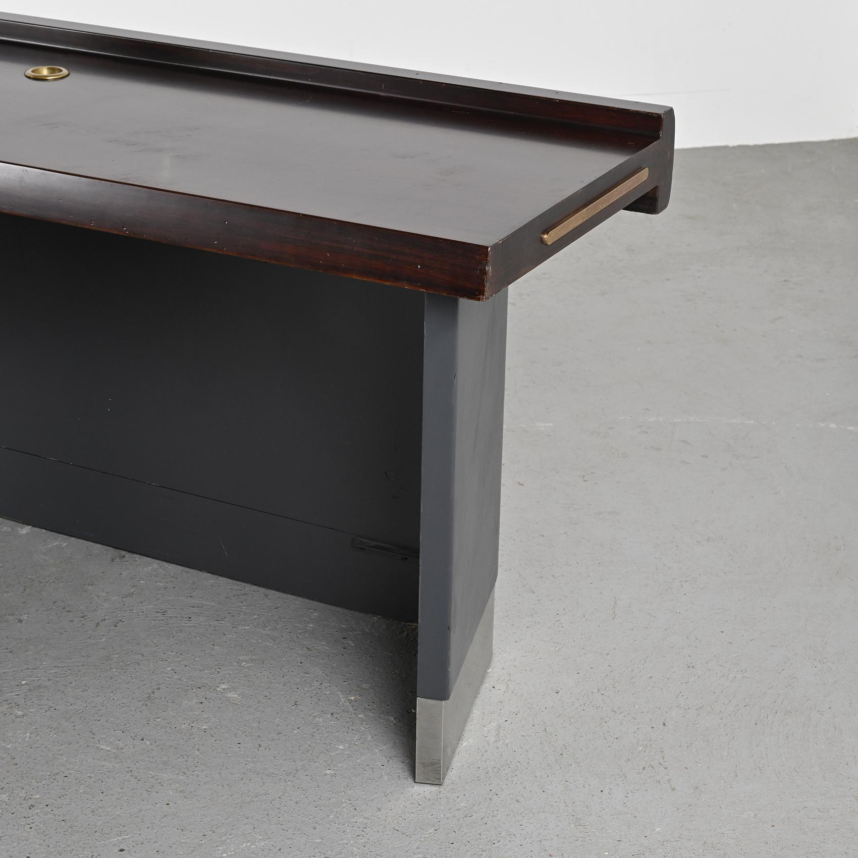 Unique Piece :  Reception Desk by Kenmochi, Japan 1966 For Sale 4