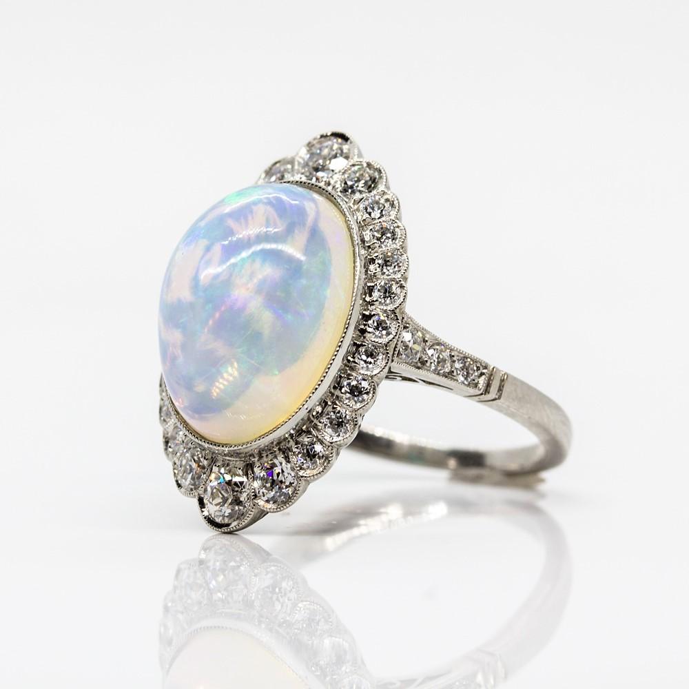 Unique Platinum Opal and Diamonds Ring In Excellent Condition In Miami, FL