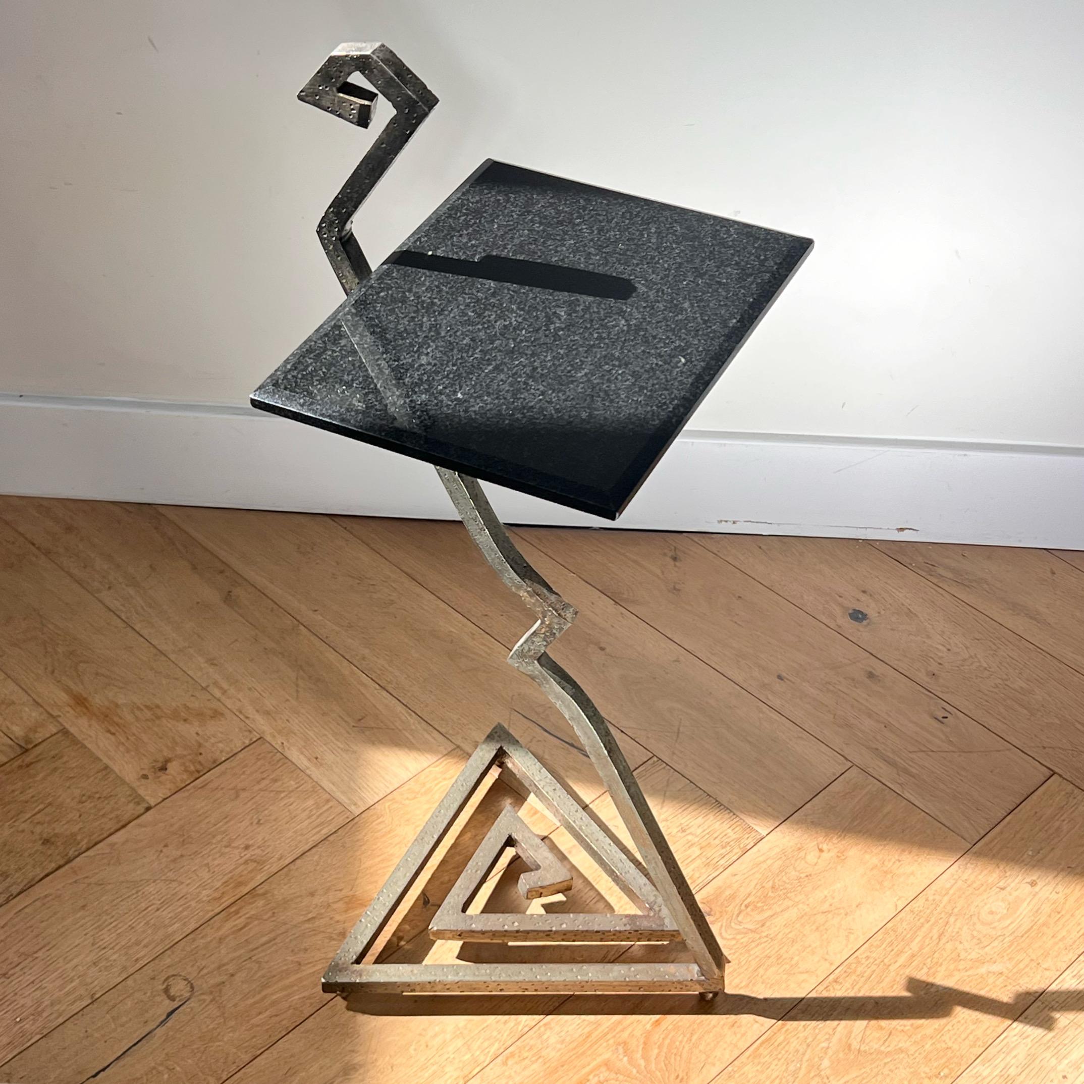 Unique Postmodern zigzag granite and steel side table, late 20th century  For Sale 4