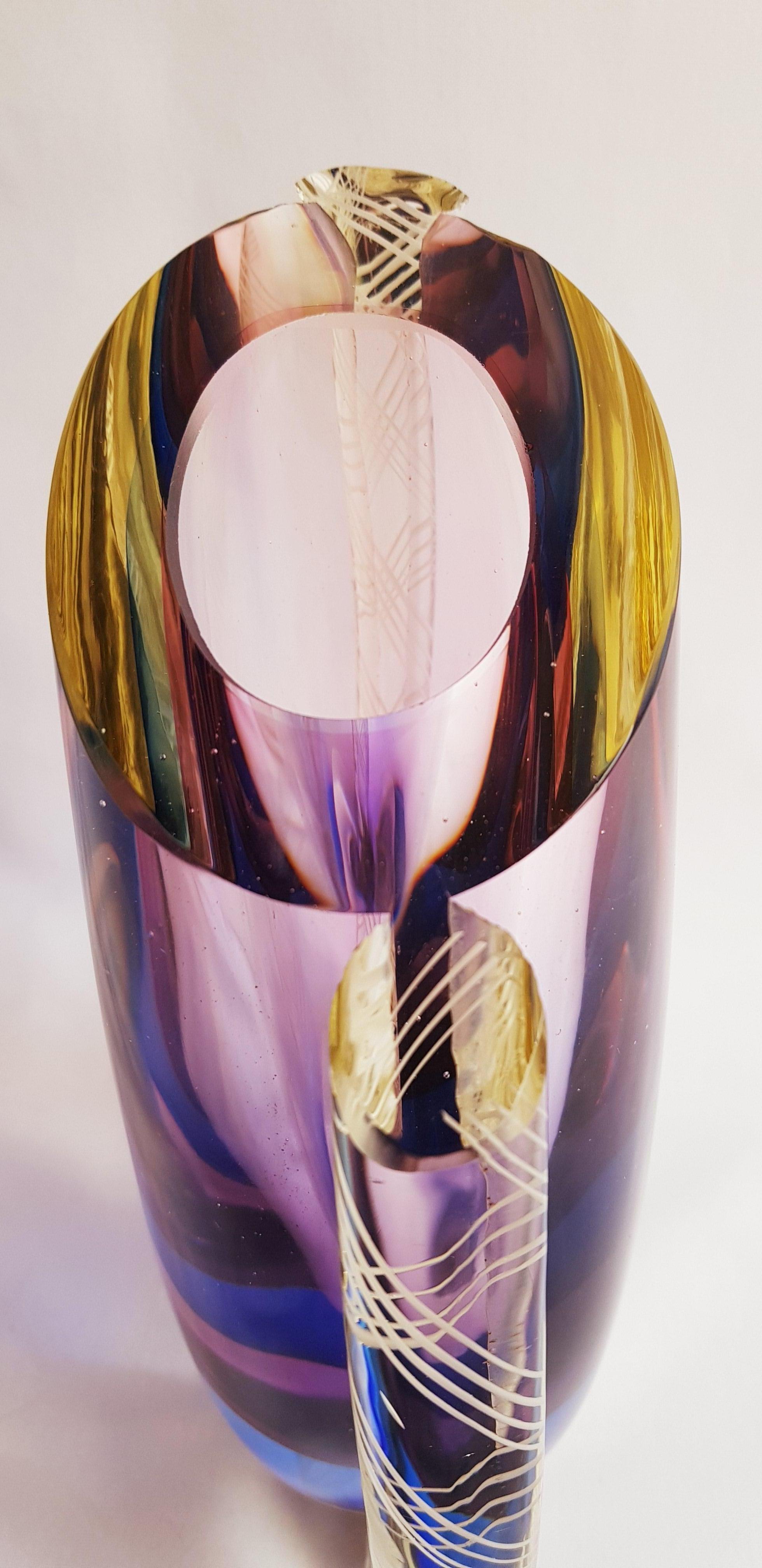 Unique Pulegoso murano glass somerso vase applied filigrana Flavio Poli  For Sale 1