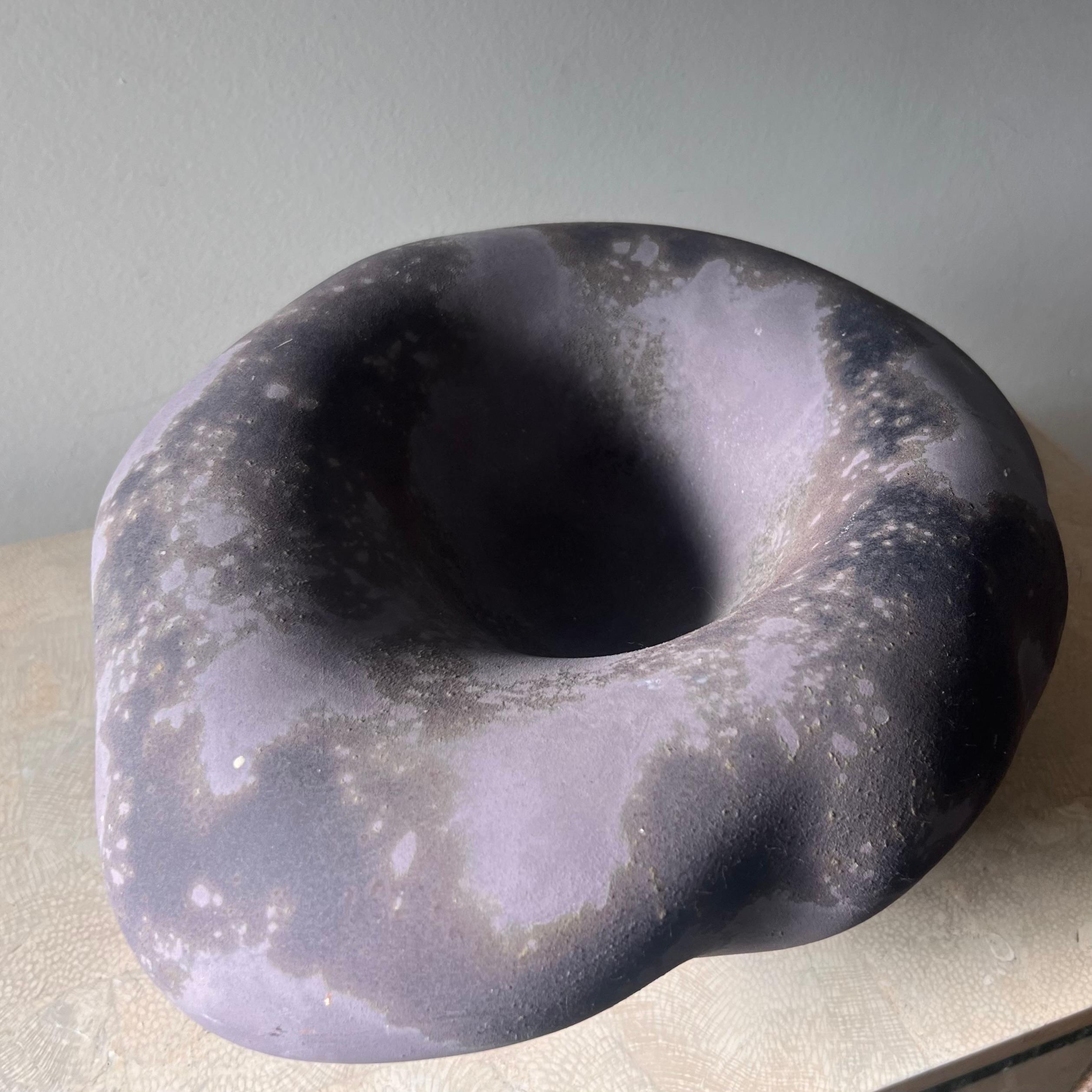 American Unique raku ceramic pottery by Tony Evans in lavender, signed, 21st century  For Sale