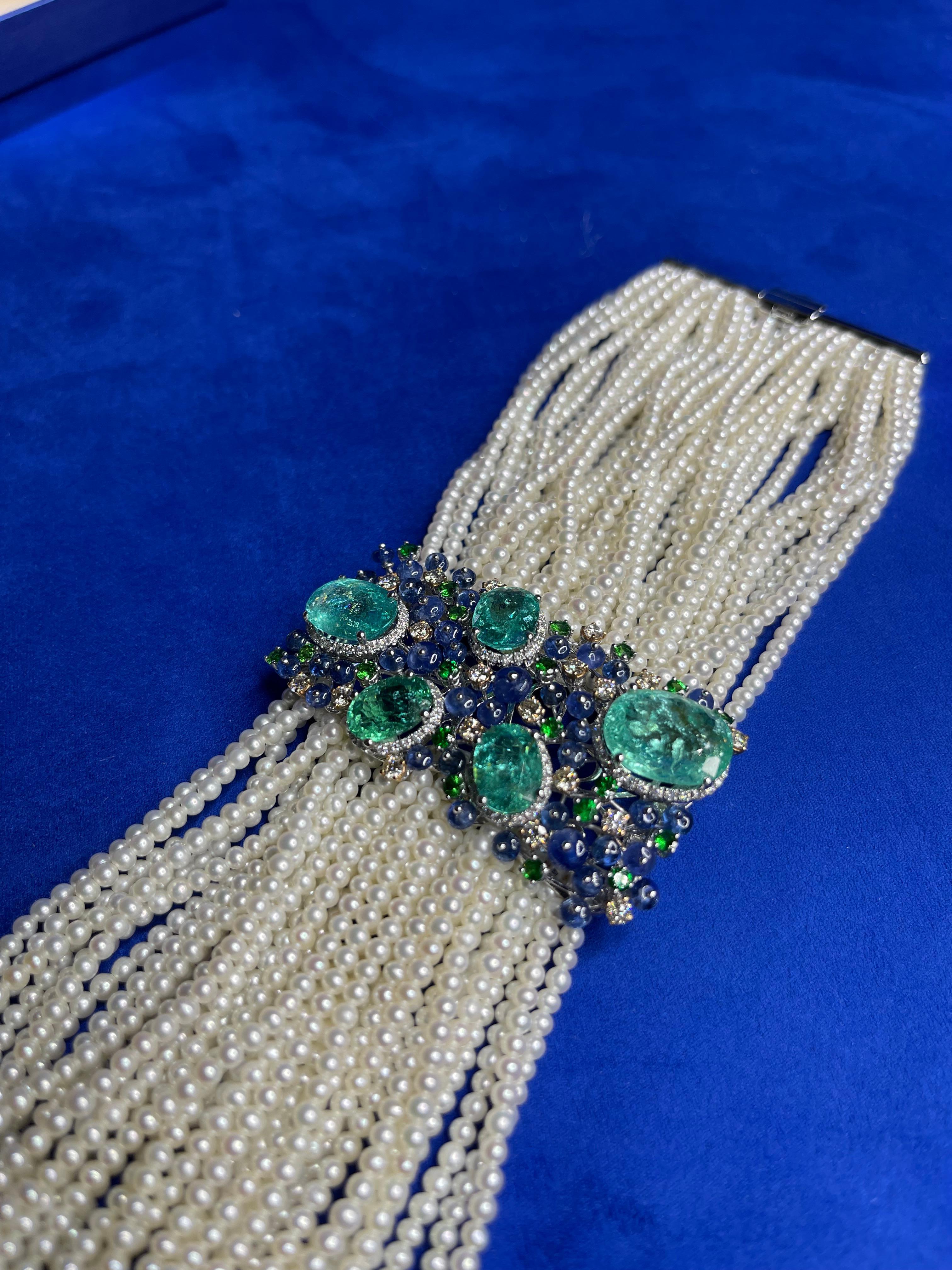Bracelet unique et rare en or avec tourmalines Paraiba, diamants, perles Akoya et tanzanites en vente 5
