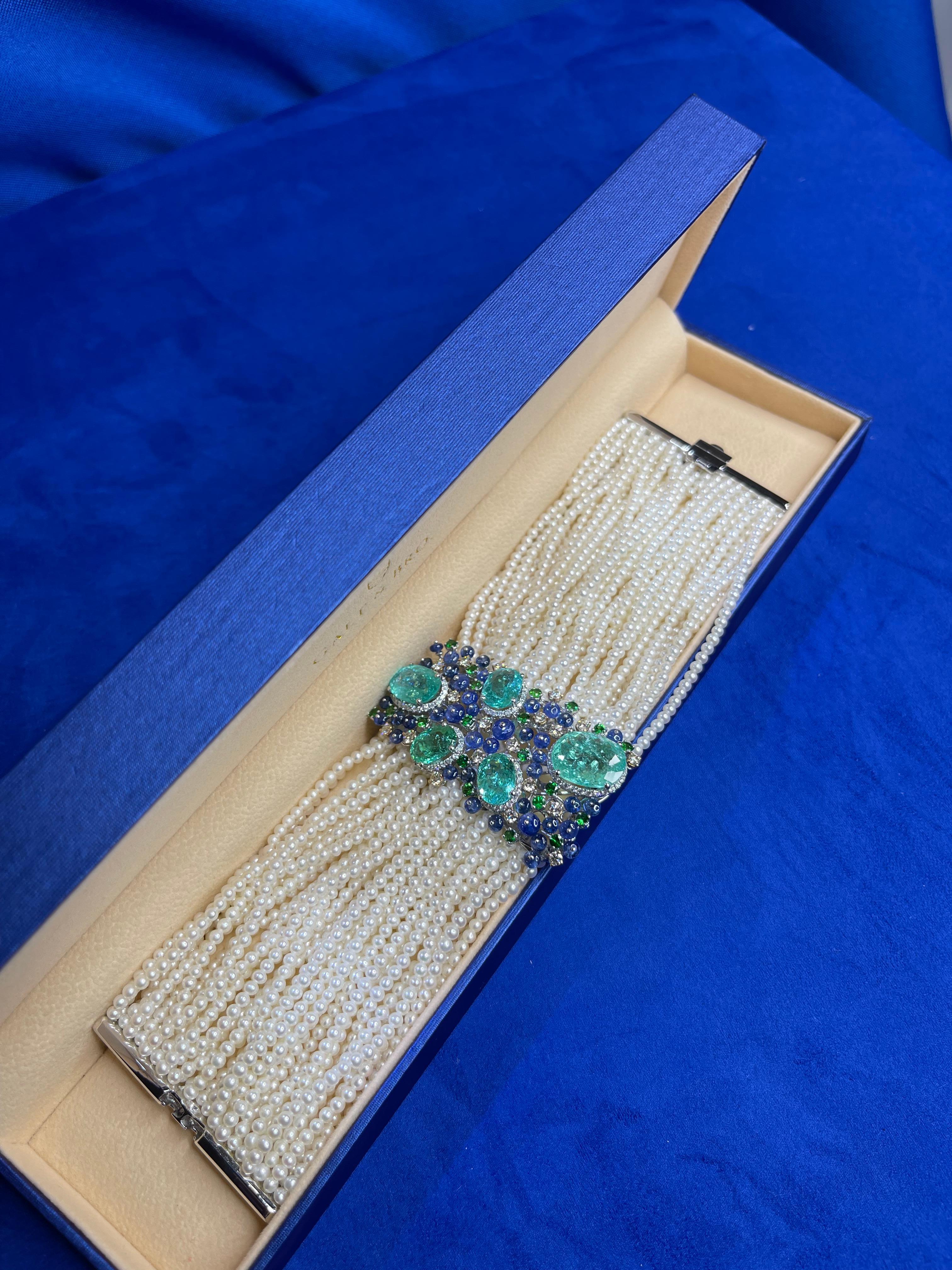 Bracelet unique et rare en or avec tourmalines Paraiba, diamants, perles Akoya et tanzanites en vente 7