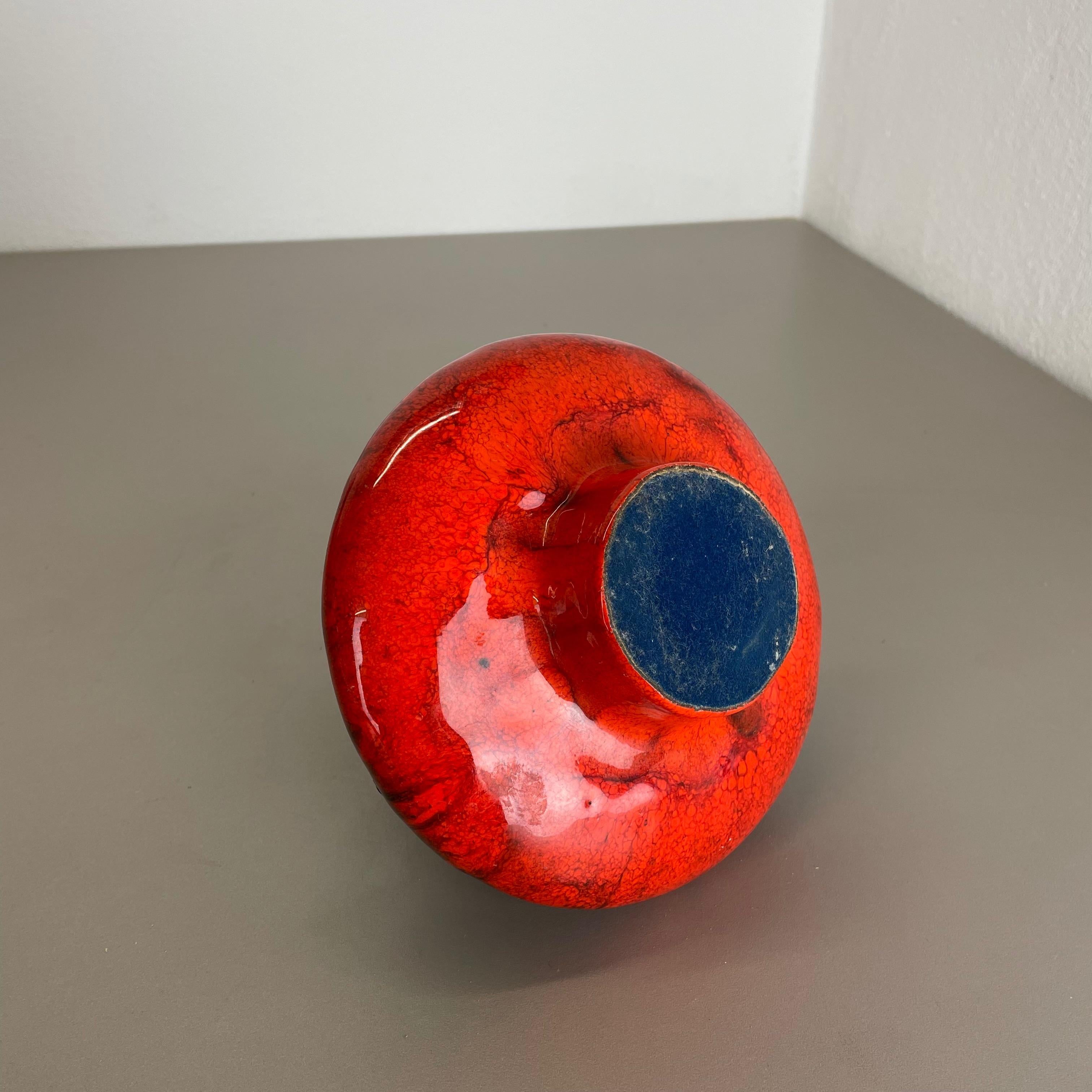 einzigartige rote schwarze Keramik-Vase „UFO“ von Otto Keramik, Deutschland 1970 im Angebot 15