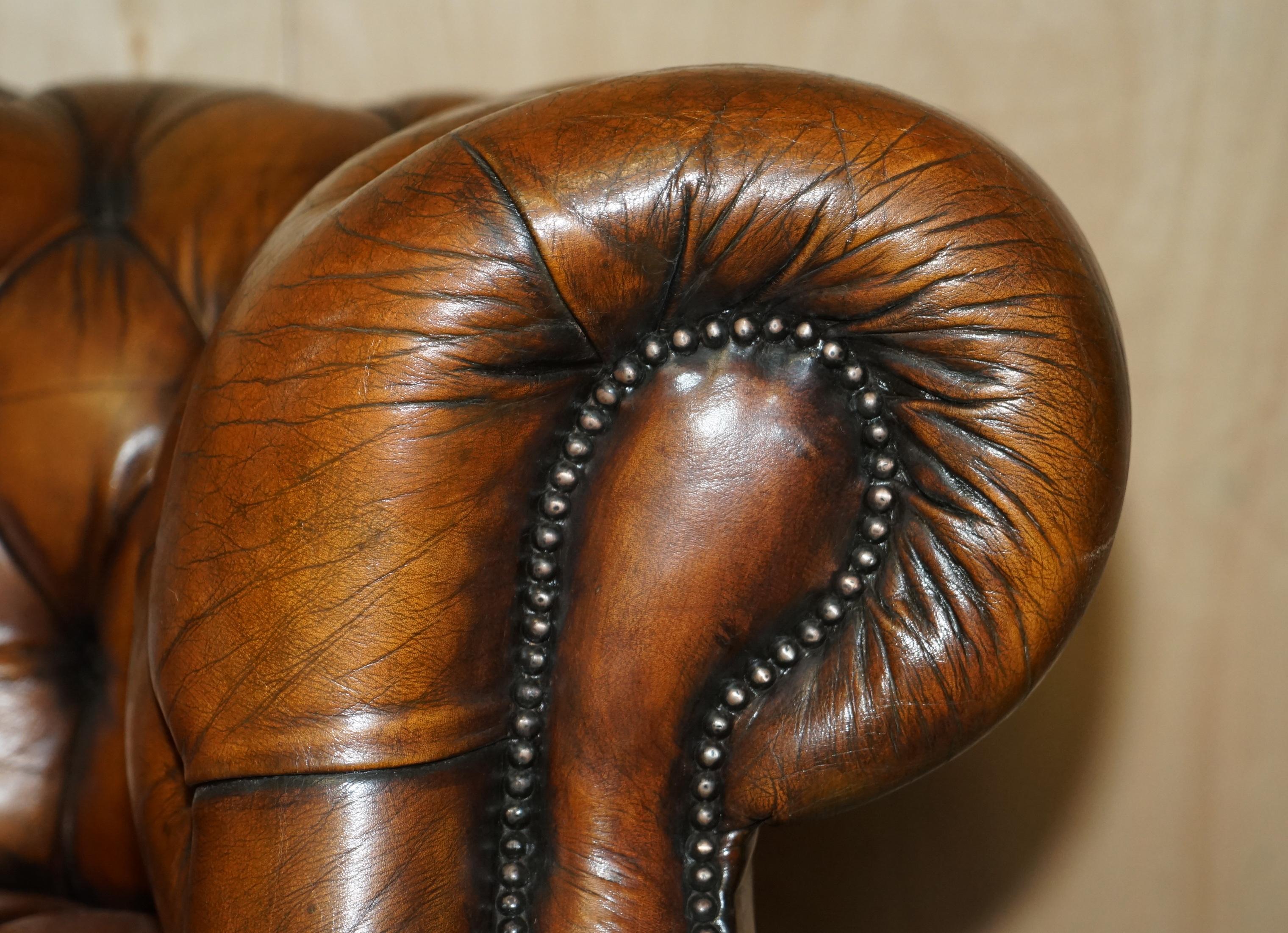 Unique Restored Curved Vintage Chesterfield Tufted Cigar Brown Leather Sofa 5