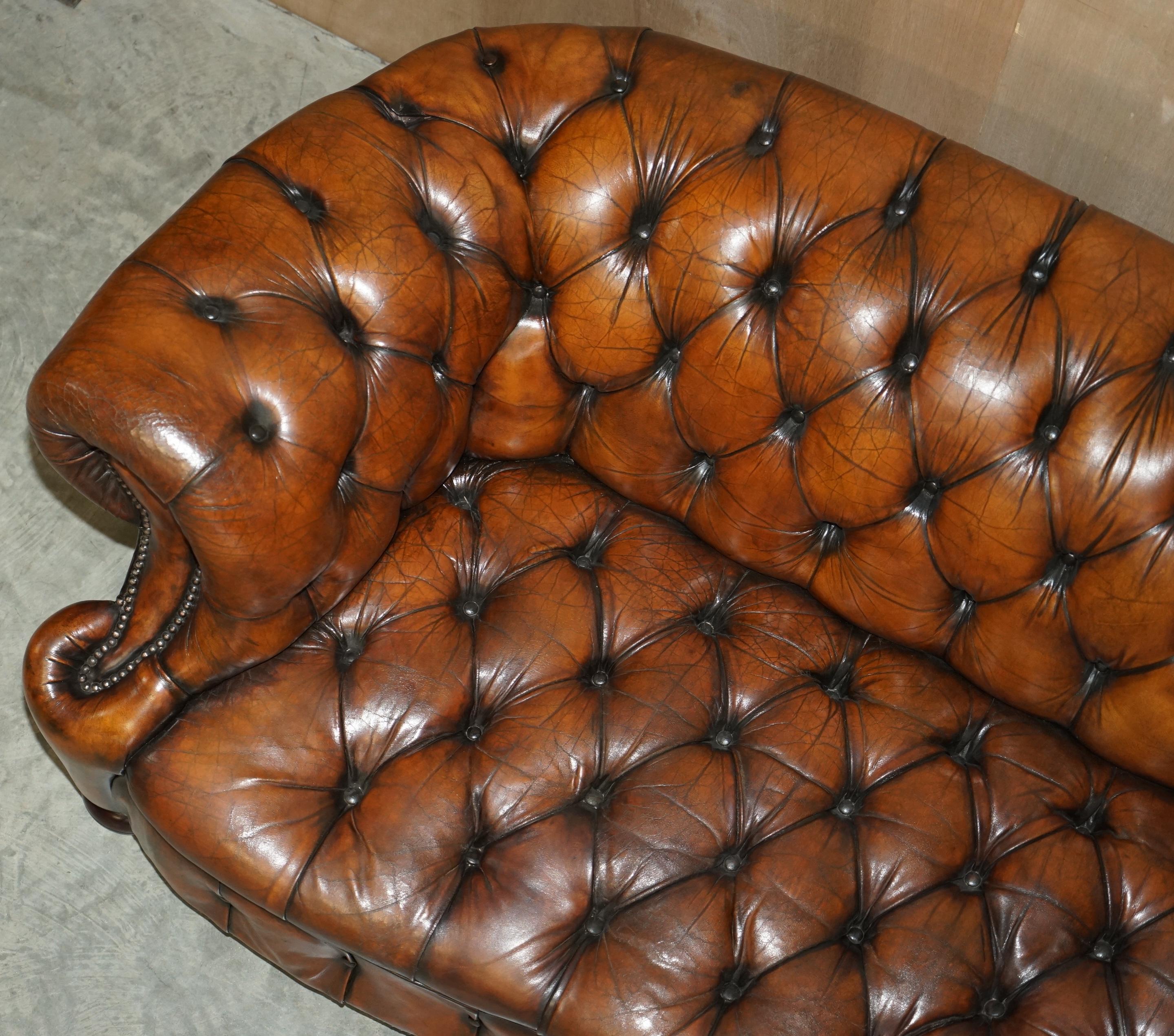 Unique Restored Curved Vintage Chesterfield Tufted Cigar Brown Leather Sofa 9