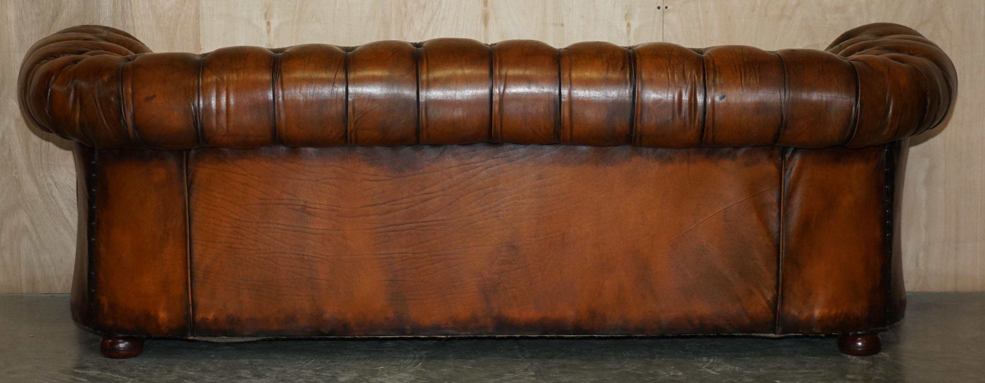 Unique Restored Curved Vintage Chesterfield Tufted Cigar Brown Leather Sofa 13