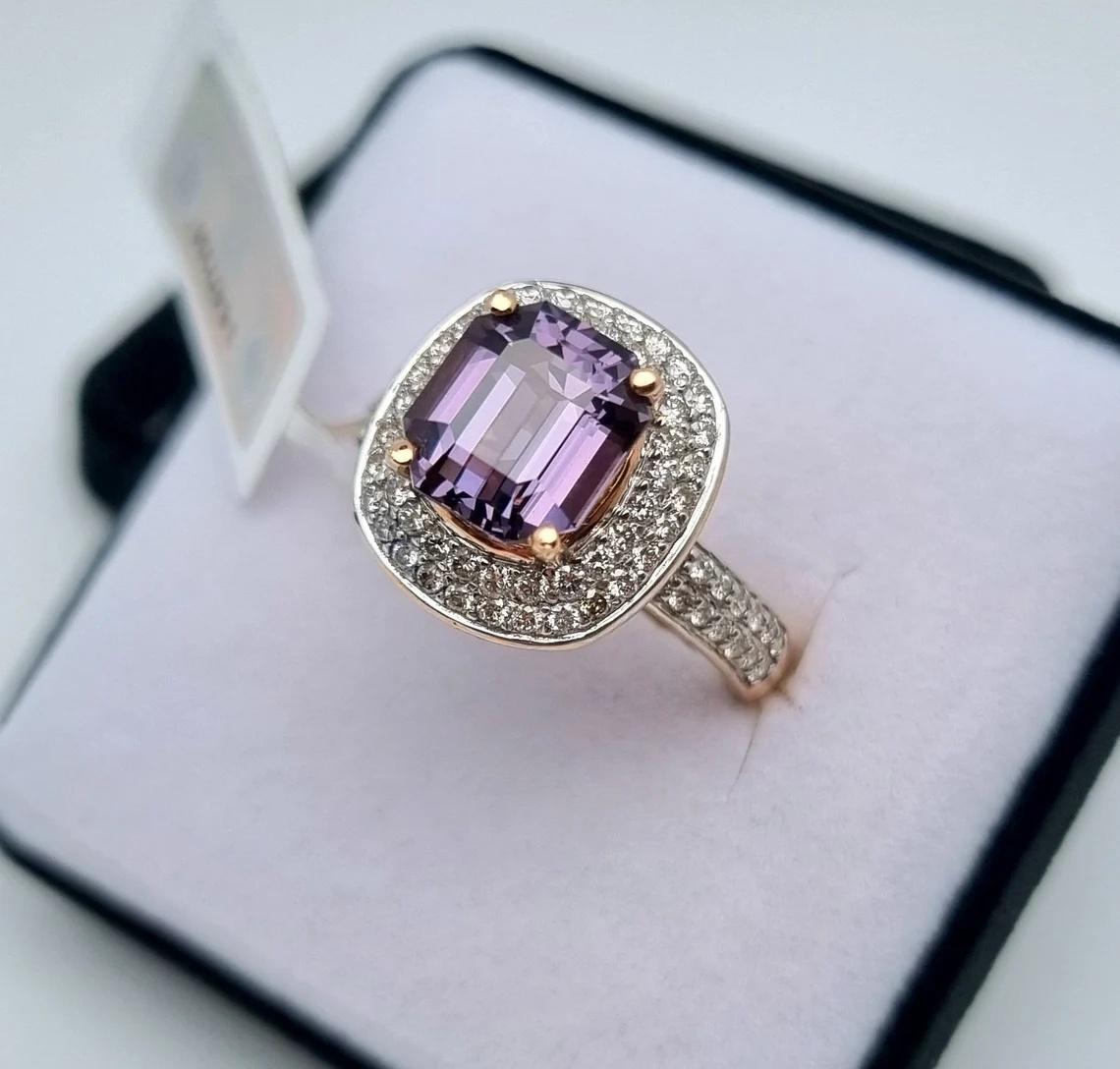 Bague unique avec diamants naturels de 3,77 carats et spinelle,  Or rose 14 carats, 9 États-Unis en vente 2