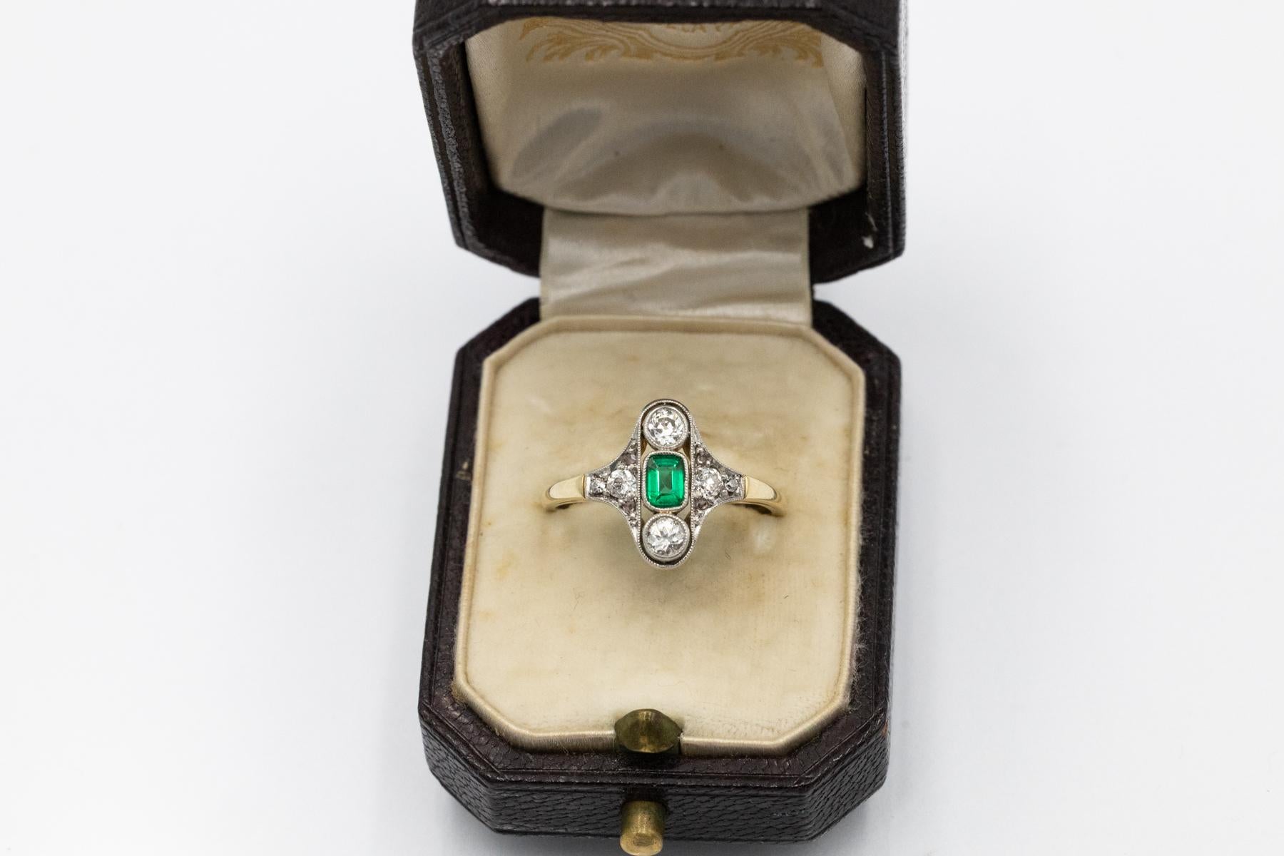 Unique ring with emerald and diamonds, first half of the 20th century. For Sale 1