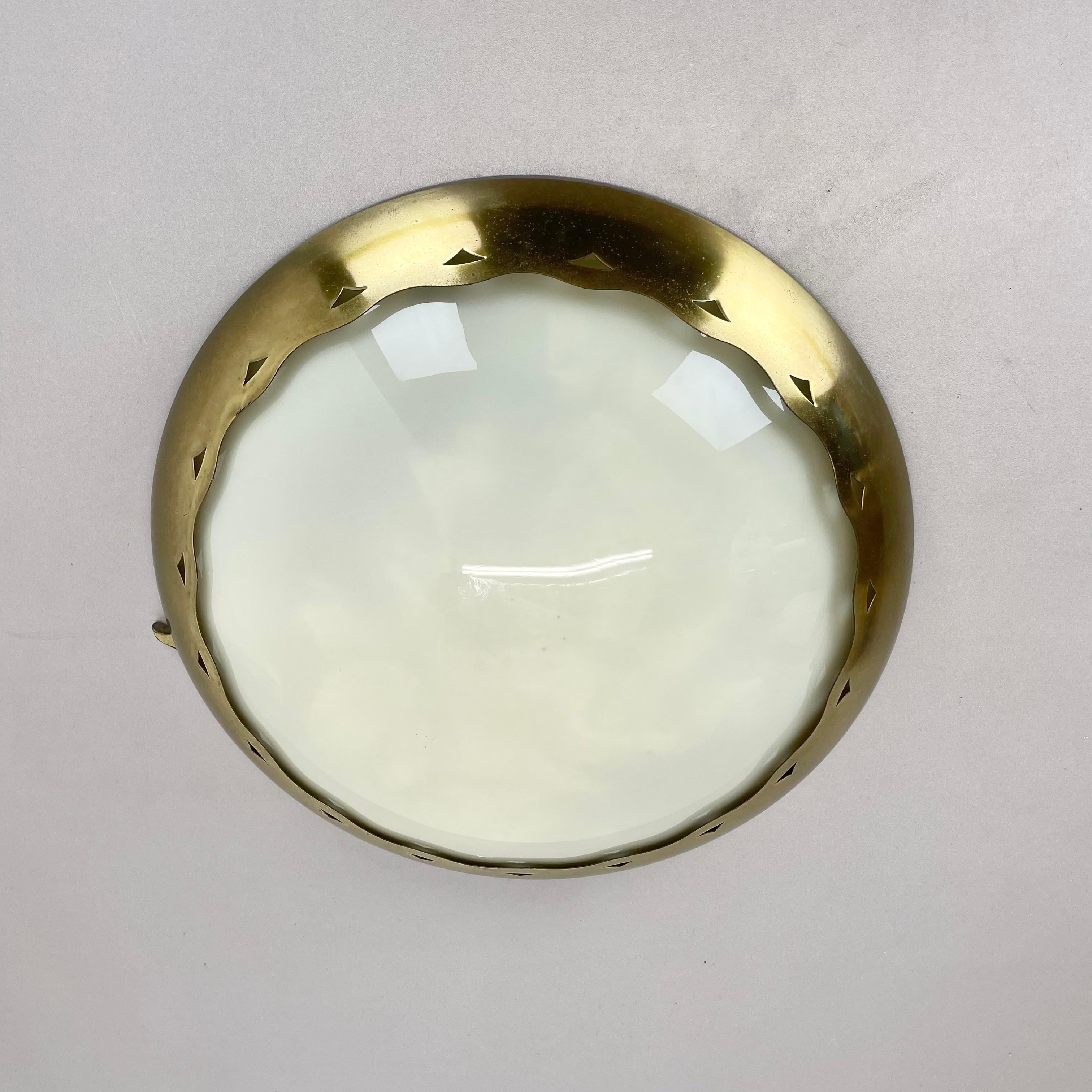 unique round 38cm Brass Gino Sarfatti Style Ceiling Light Flushmount, Italy 1950 For Sale 4