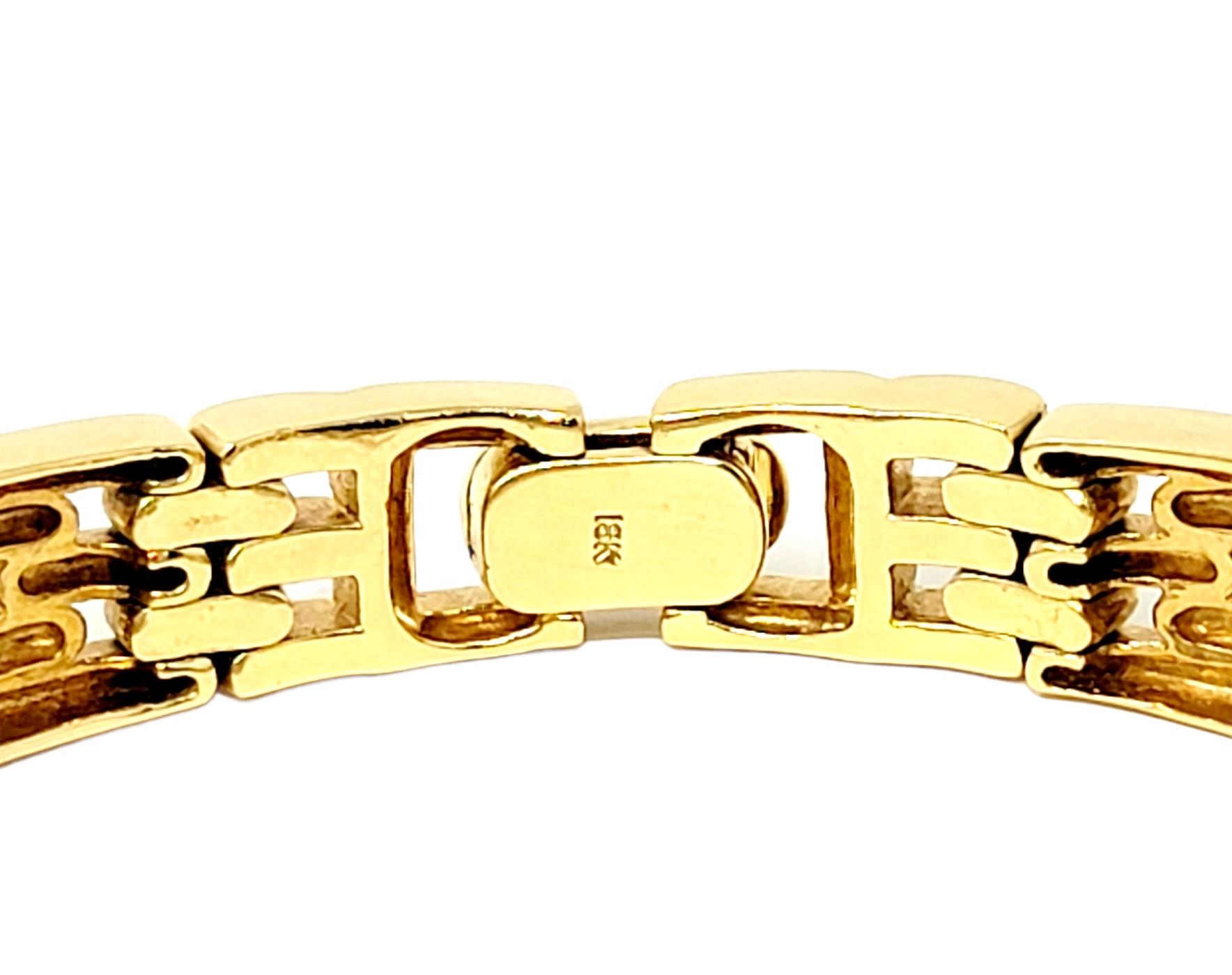 Unique Round and Baguette Natural Diamond Link Bracelet 18 Karat Yellow Gold For Sale 6