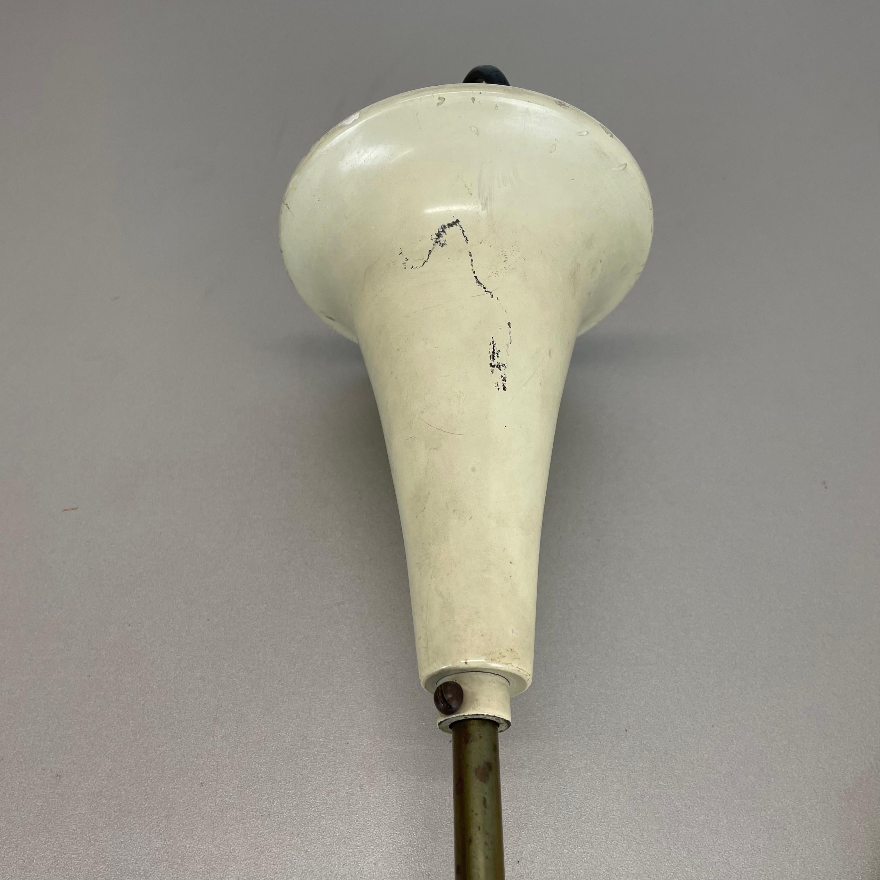 unique round  Brass Gino Sarfatti Style Ceiling Light Flushmount, Italy 1950s For Sale 9