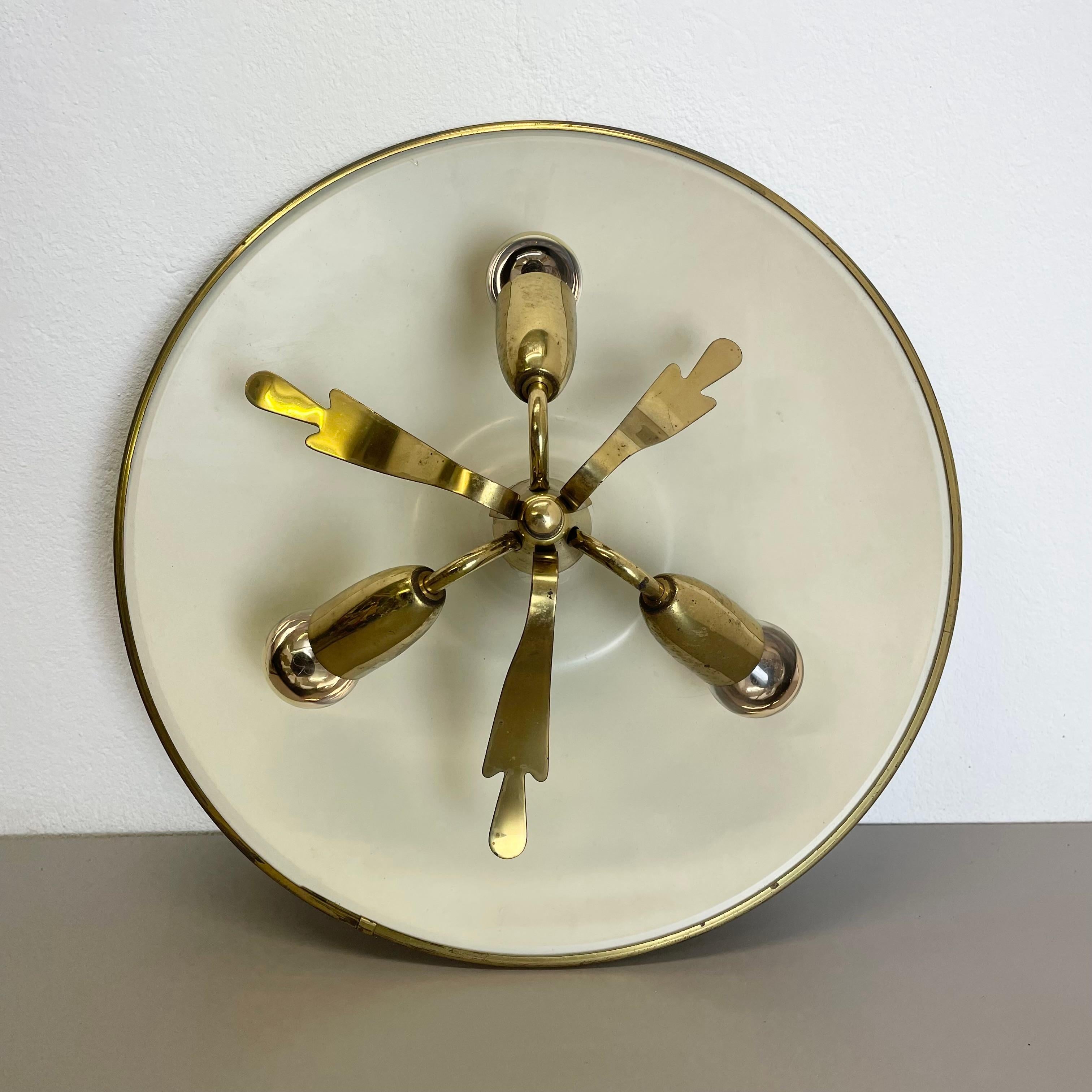unique round Brass Gino Sarfatti Style Ceiling Light Flushmount, Italy 1950s For Sale 10
