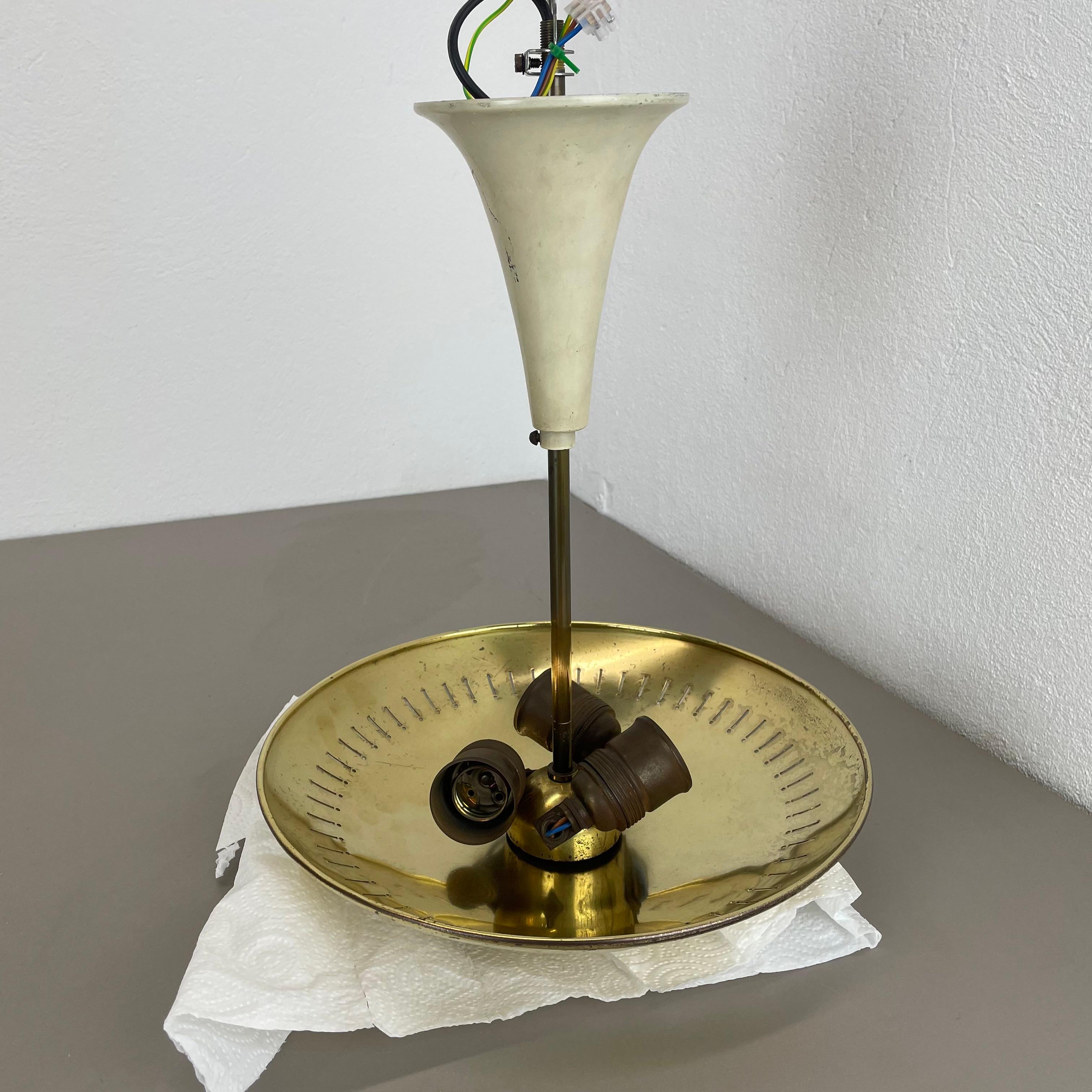 unique round  Brass Gino Sarfatti Style Ceiling Light Flushmount, Italy 1950s For Sale 13