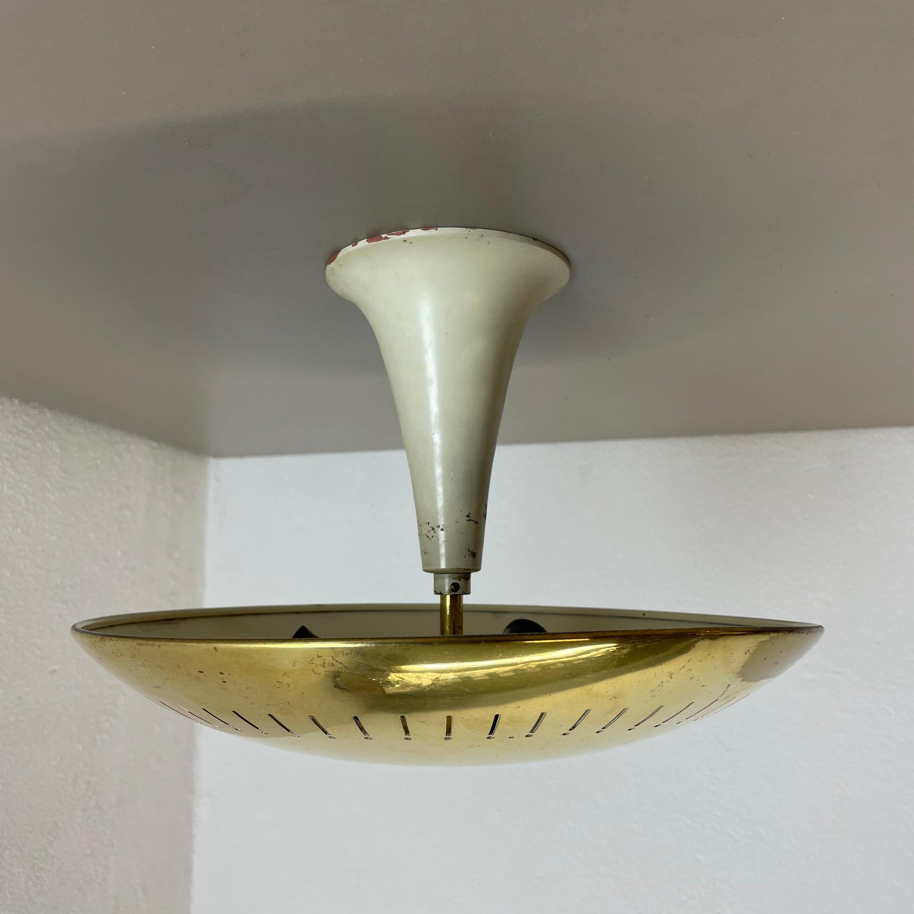 Mid-Century Modern unique round  Brass Gino Sarfatti Style Ceiling Light Flushmount, Italy 1950s