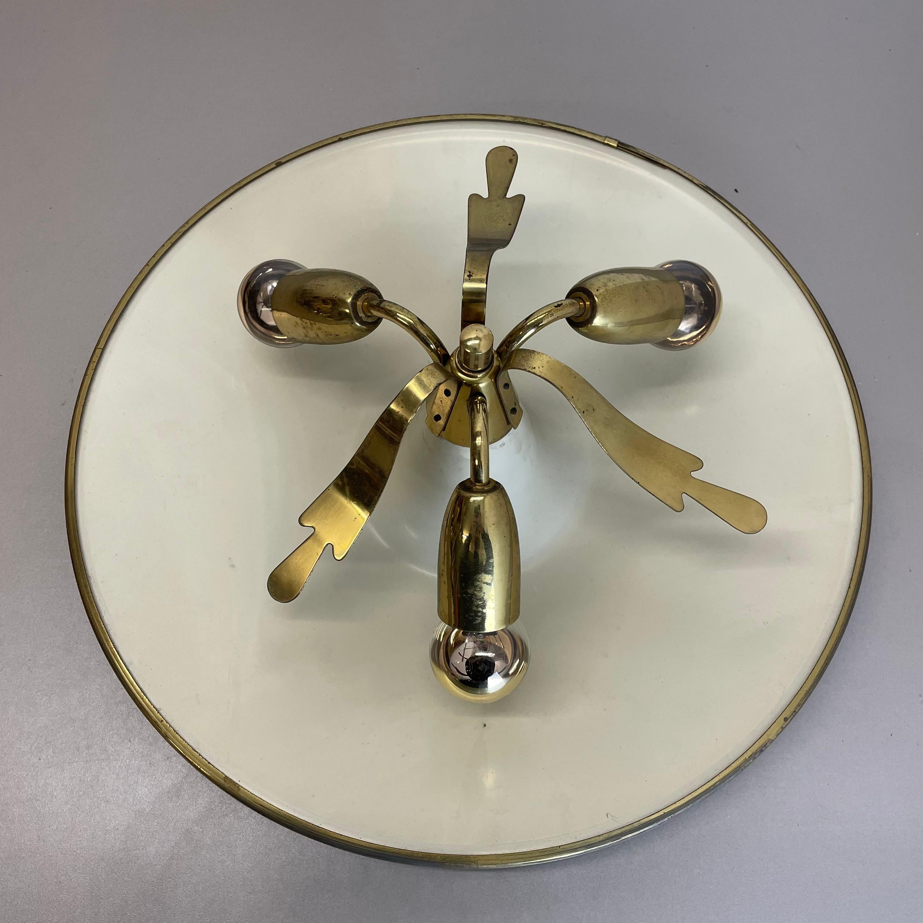 unique round Brass Gino Sarfatti Style Ceiling Light Flushmount, Italy 1950s For Sale 1