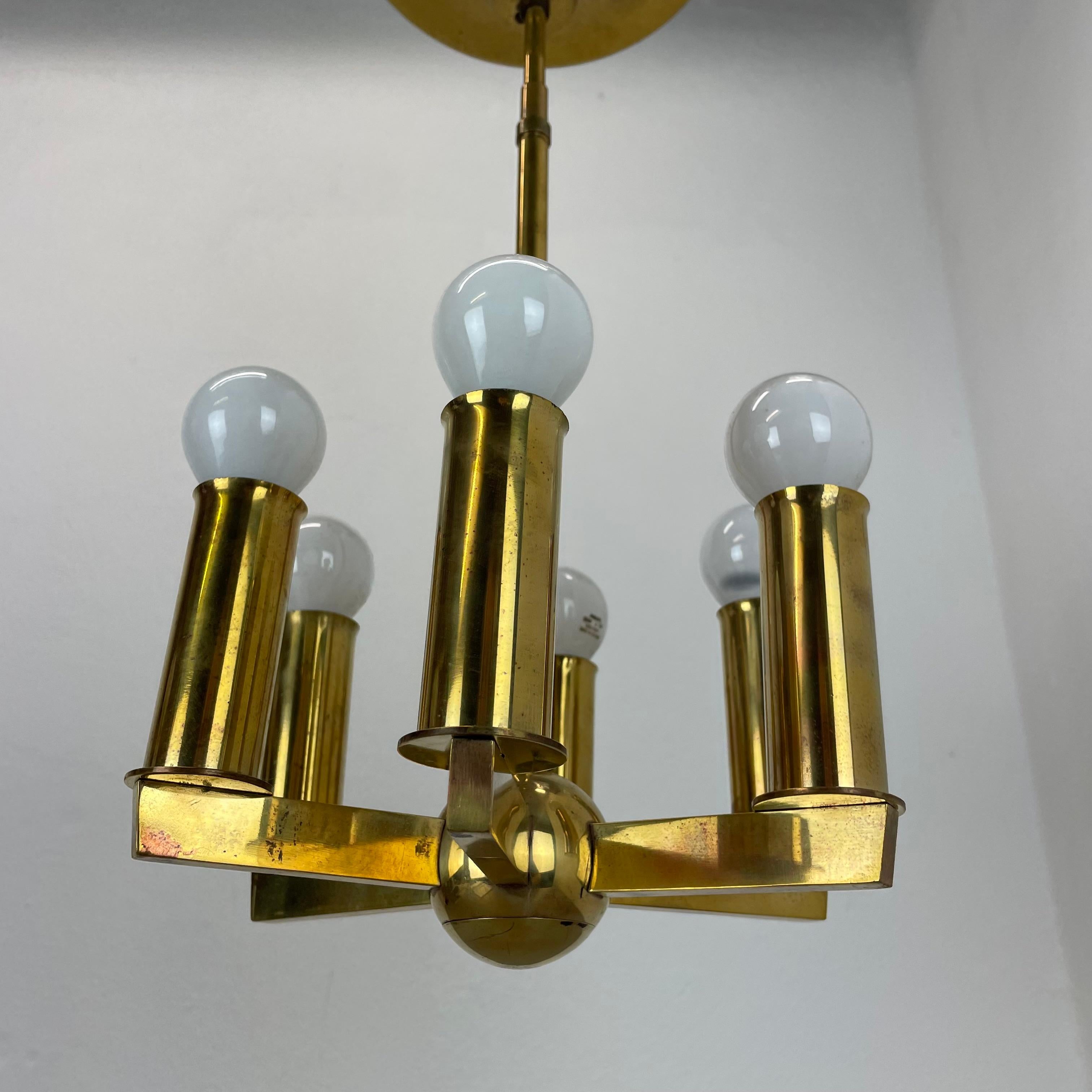 Candelabro redondo único de latón estilo Gino Sarfatti, Italia Años 50 en venta 5