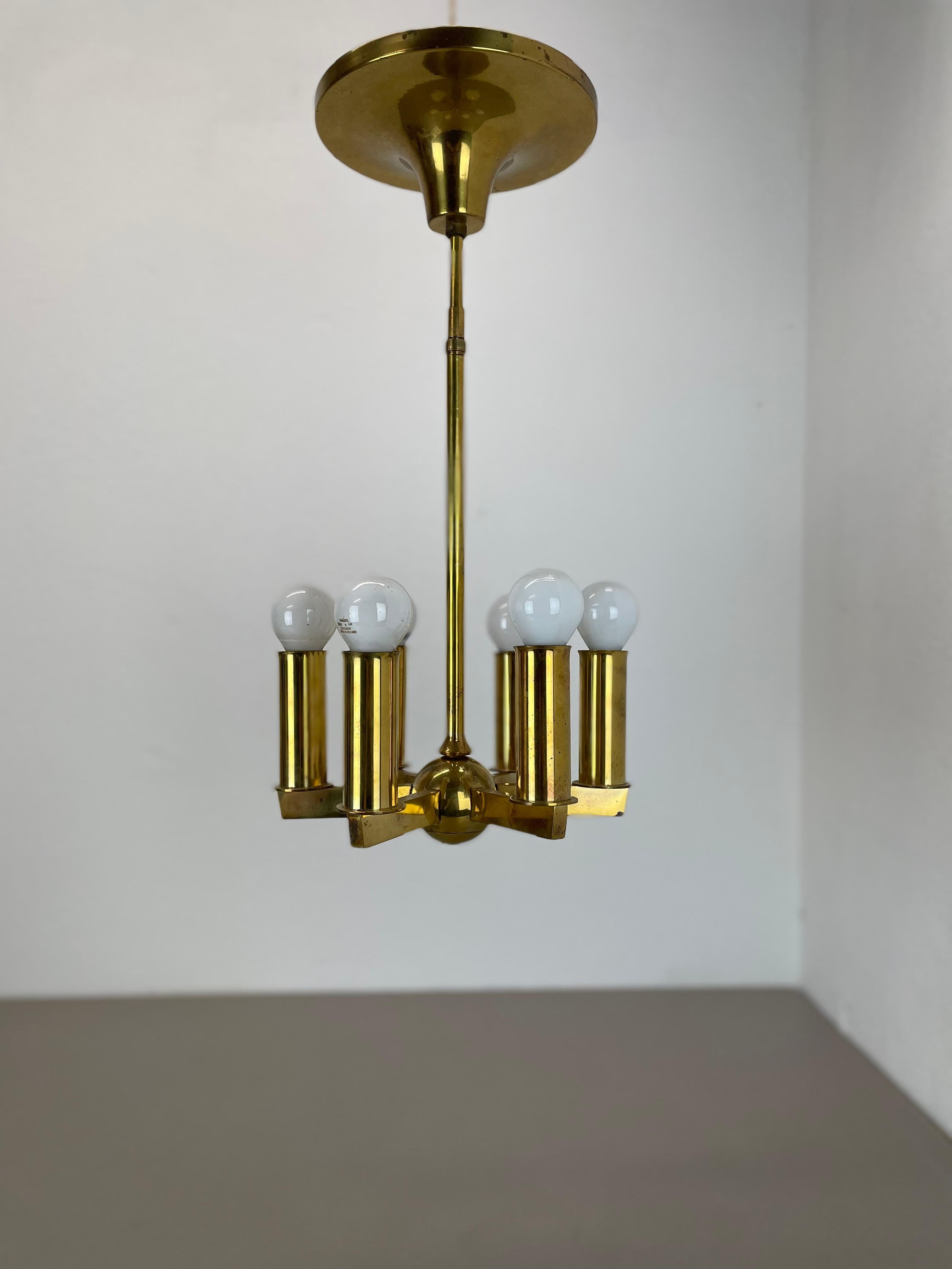 Candelabro redondo único de latón estilo Gino Sarfatti, Italia Años 50 en venta 12